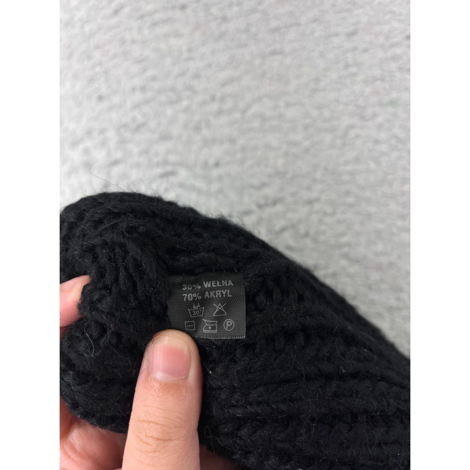 Vintage Beanie Toque Adult One Size Black Acrylic Wool Blend Criss Cross Knit Ski Hat/Cap Mens Beanie Black Knit Ski Size ONE SIZE - 6 Thumbnail