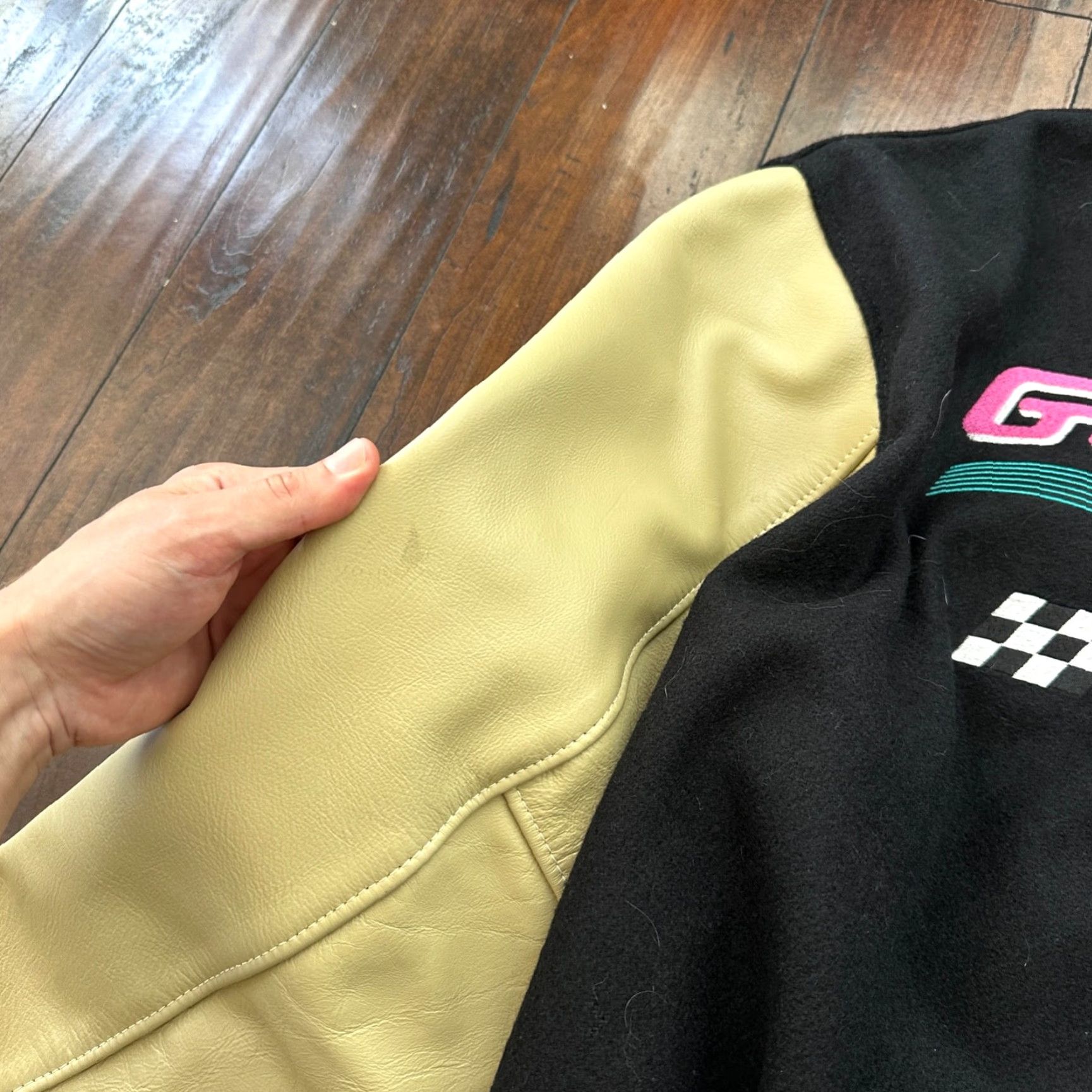 Vintage VTG Graffiti Alley Varsity Leather Letterman 70s Jacket 48 Portland Cars Racing Blue Wool Pattern Solid Men Jacket 80s Classic Preppy Varsity Mens Size US M / EU 48-50 / 2 - 5 Thumbnail