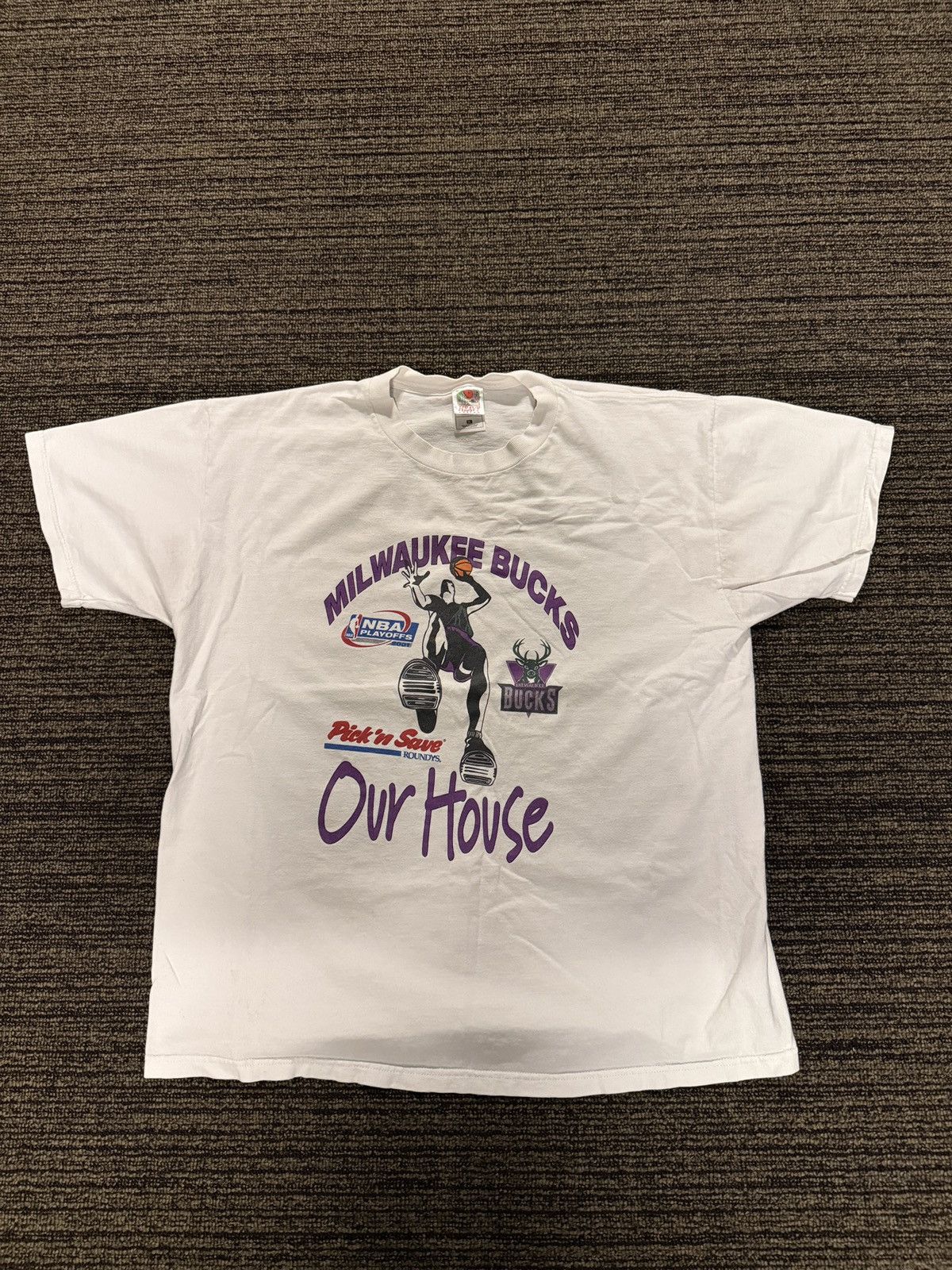 Vintage Y2K Vintage Buck’s NBA Playoffs Tee Size US XL / EU 56 / 4 - 1 Thumbnail
