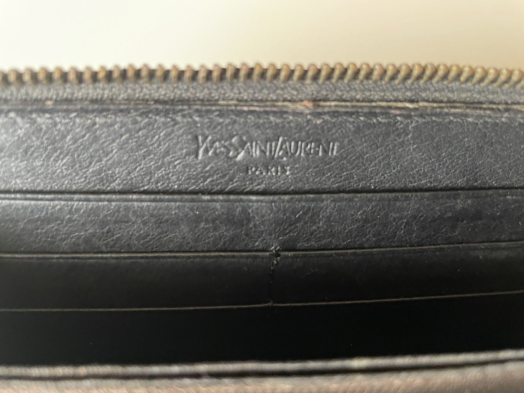 Yves Saint Laurent Yves Saint Laurent Vintage Leather Wallet Size ONE SIZE - 4 Thumbnail