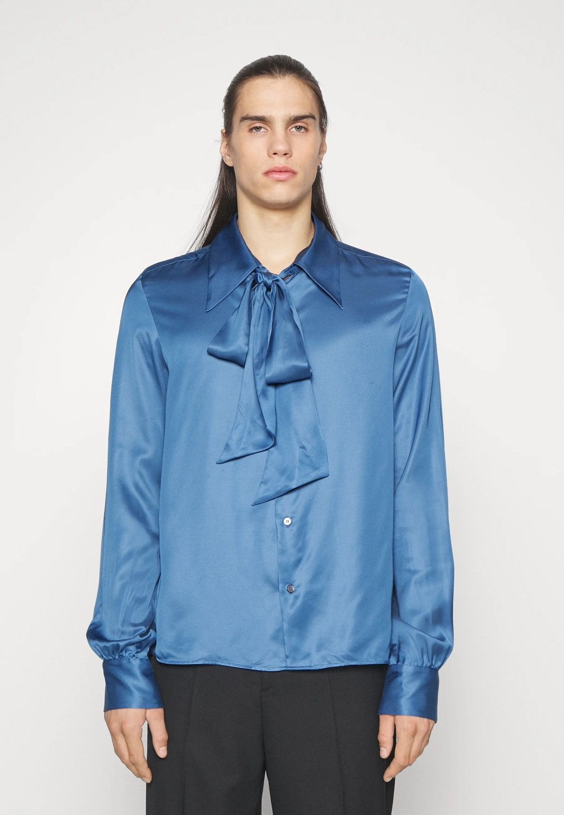 Maison Margiela !DS! SS22 Maison Margiela Bow Blue Viscose Shirt Size US L / EU 52-54 / 3 - 2 Thumbnail
