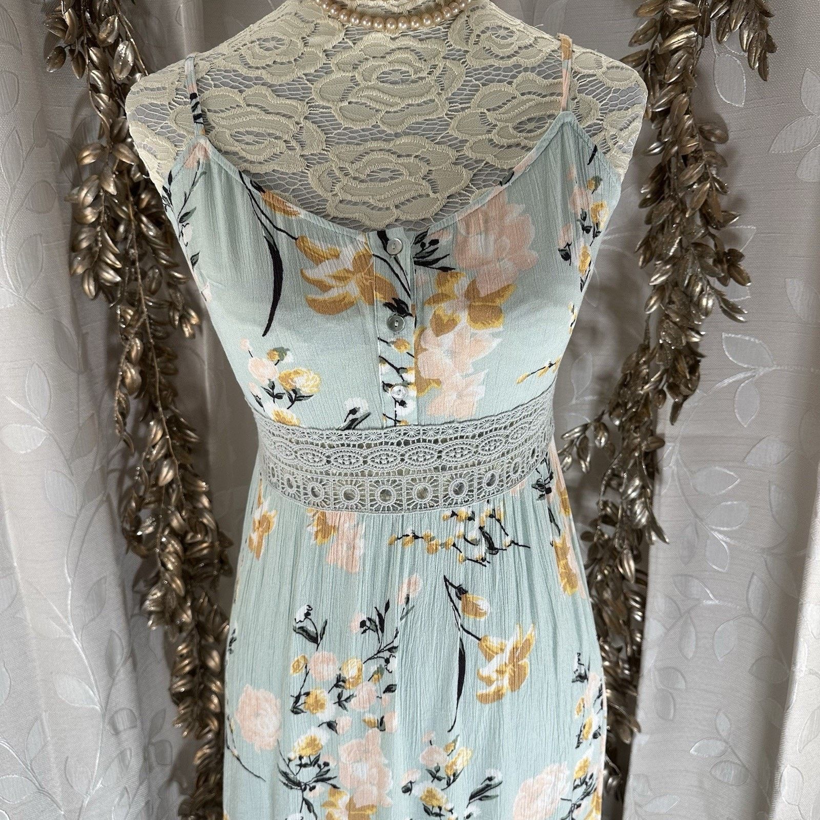 Forever 21 Forever 21 Women’s M Aqua Floral Maxi Dress Crochet Waist Size M / US 6-8 / IT 42-44 - 6 Thumbnail