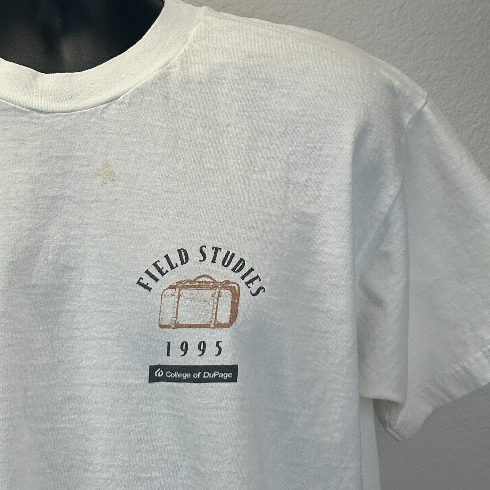 Fruit Of The Loom Vintage 90s College of Dupage Field Studies T Shirt X-Large Size US XL / EU 56 / 4 - 10 Thumbnail