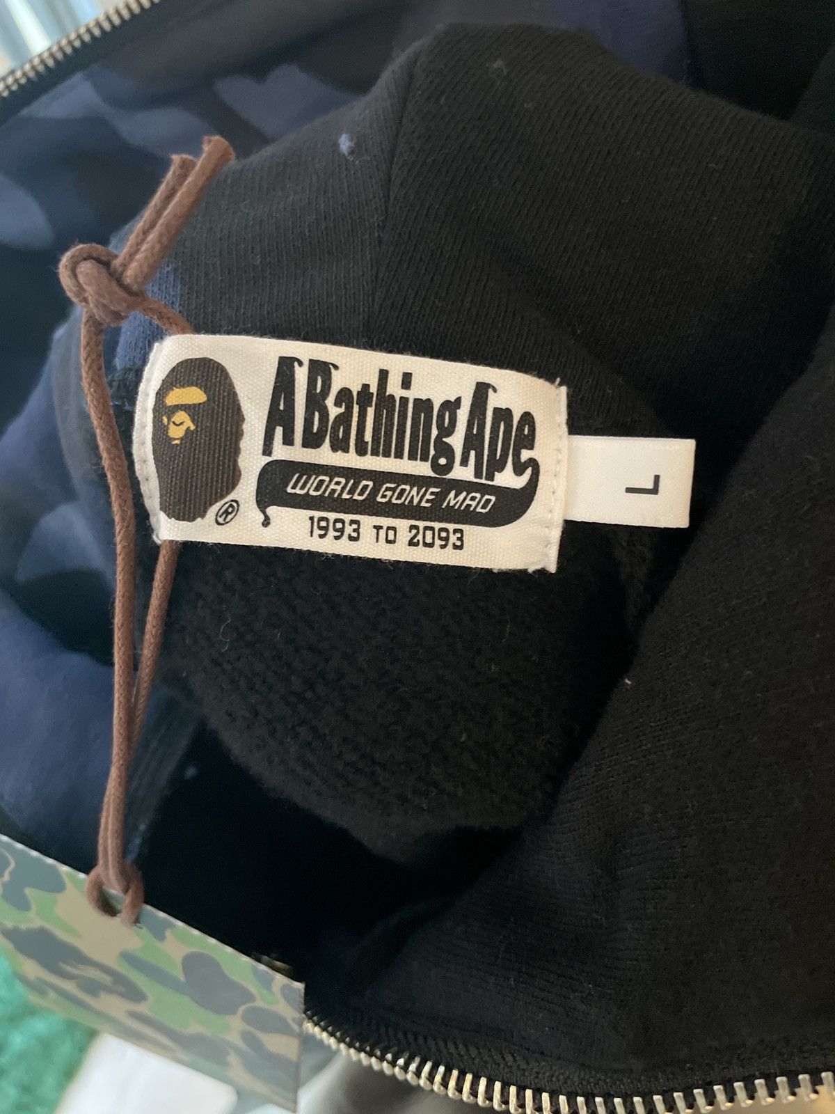 Bape Bape Two Tone Full Zip Hoodie Black/Blue L Size US L / EU 52-54 / 3 - 6 Thumbnail
