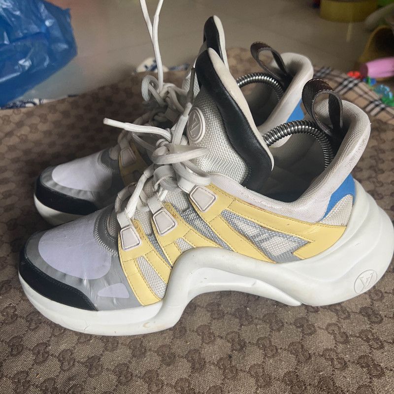 Louis Vuitton Louis Vuitton Archlight Wave Sneakers in Blue White Yellow 0079 Size US 8 / EU 41 - 1 Thumbnail