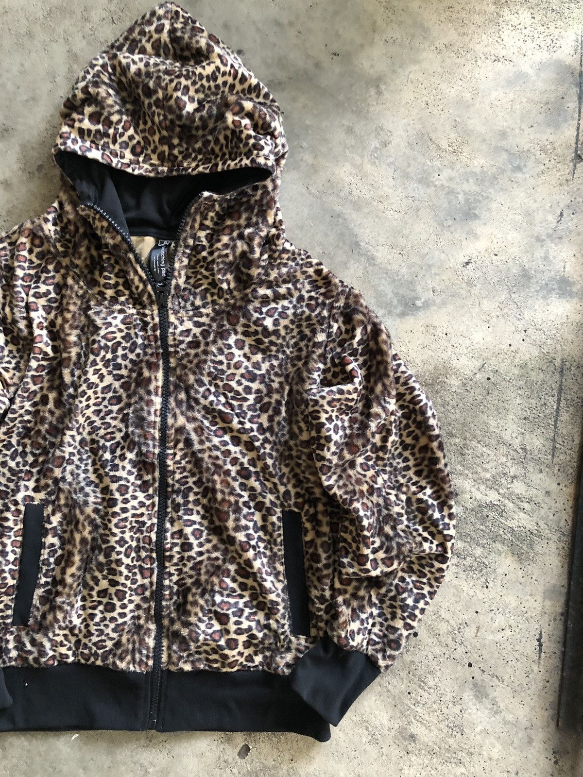 If Six Was Nine JAPANESE LAUNCHING PAD LEOPARD HOODIE LGBSTYLE Size US M / EU 48-50 / 2 - 4 Thumbnail