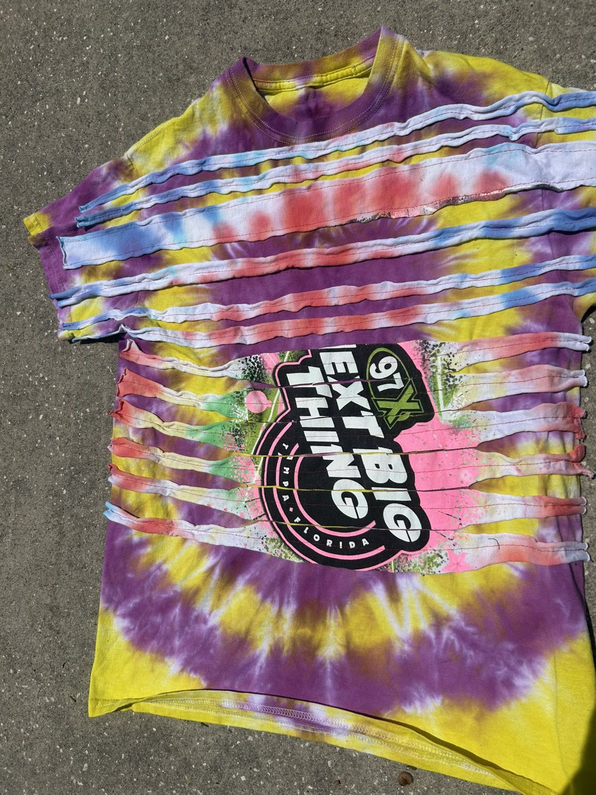 Other 1/1 Your World reconstructed patchwork tie dye tee t shirt Size US S / EU 44-46 / 1 - 2 Thumbnail