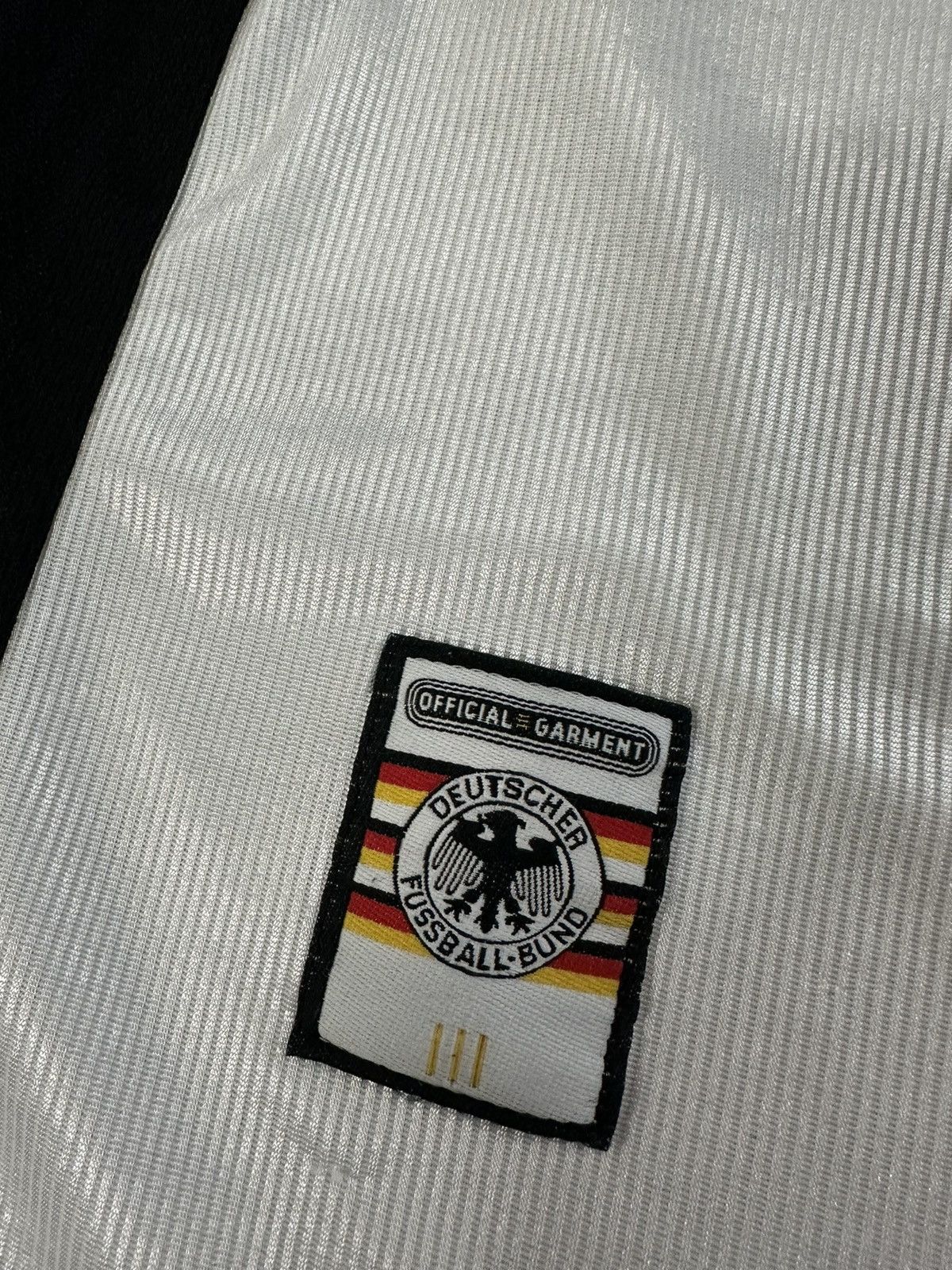 Adidas × Vintage Vintage Adidas 1998 Germany Soccer Jersey Kit Maglia RARE Size US XL / EU 56 / 4 - 4 Thumbnail
