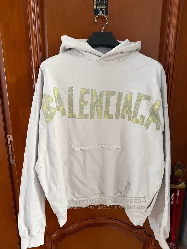 Balenciaga Balenciaga White Hole Tape Letter Printed Hoodie Size US M / EU 48-50 / 2 - 1 Thumbnail
