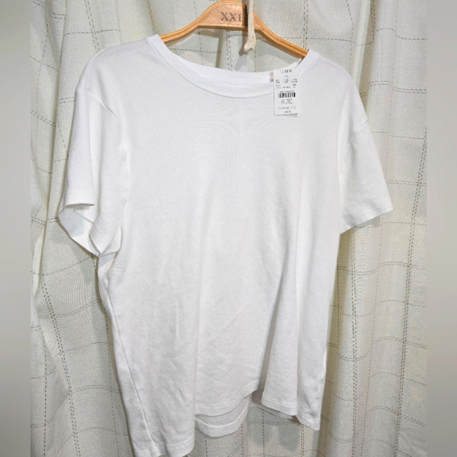 J.Crew J Crew Essential Short-Sleeve Crewneck Tee Size XL / US 12-14 / IT 48-50 - 3 Thumbnail
