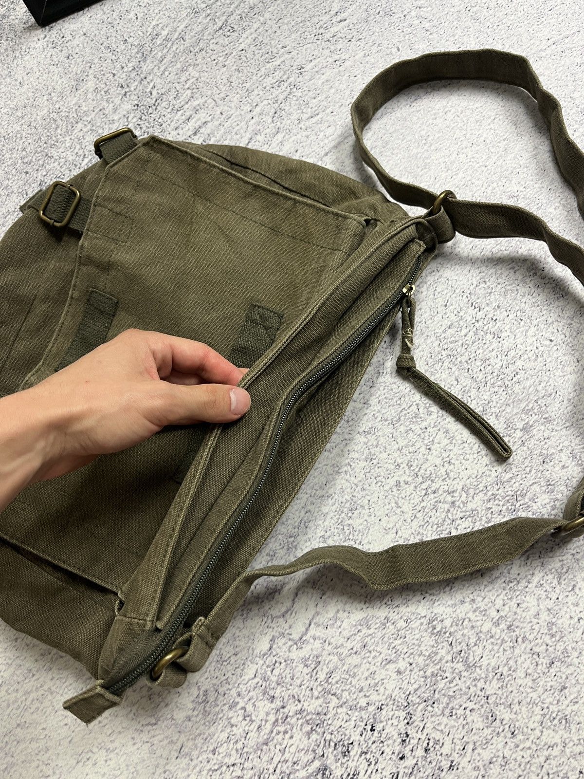 Japanese Brand × Vintage Vintage Japan Style Military Crossbody Shoulder Bag Size ONE SIZE - 7 Thumbnail