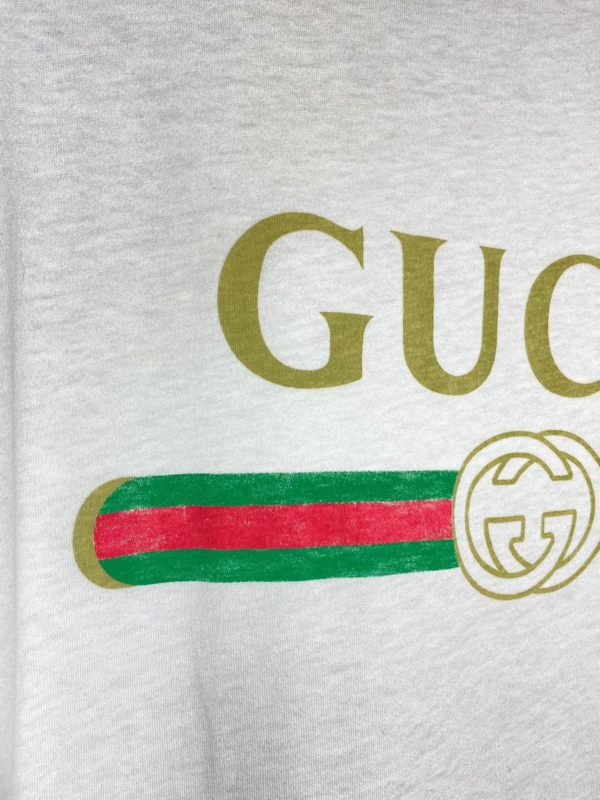 Gucci 🔥 GUCCI LOGO TEE Y2K VIBES LIGHTWEIGHT ITALIAN FLEX PIECE Size US L / EU 52-54 / 3 - 3 Thumbnail