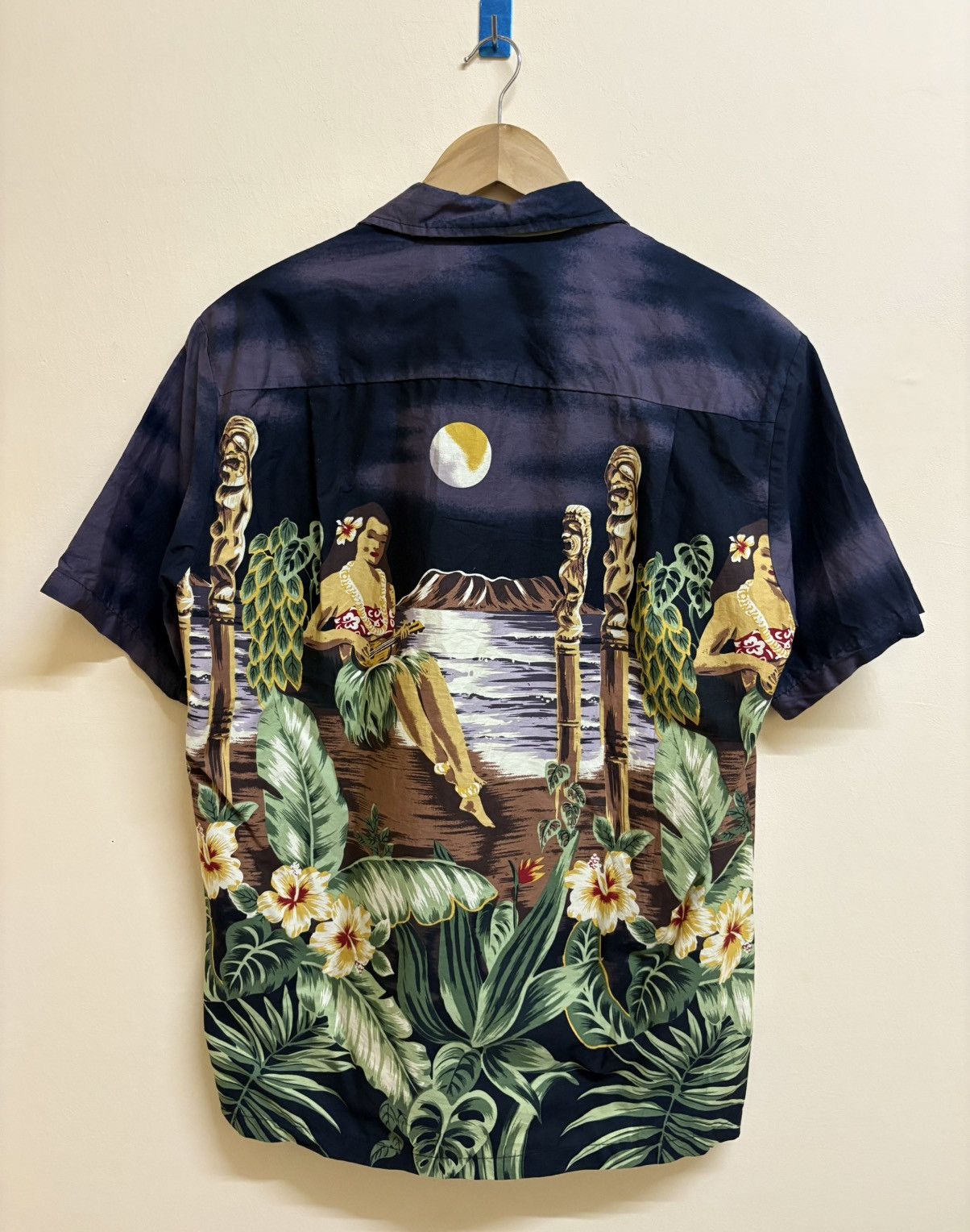 Japanese Brand Vintage Winnie Fashion Aloha Hawaii Girl Motif Shirt Surf Size US M / EU 48-50 / 2 - 2 Thumbnail