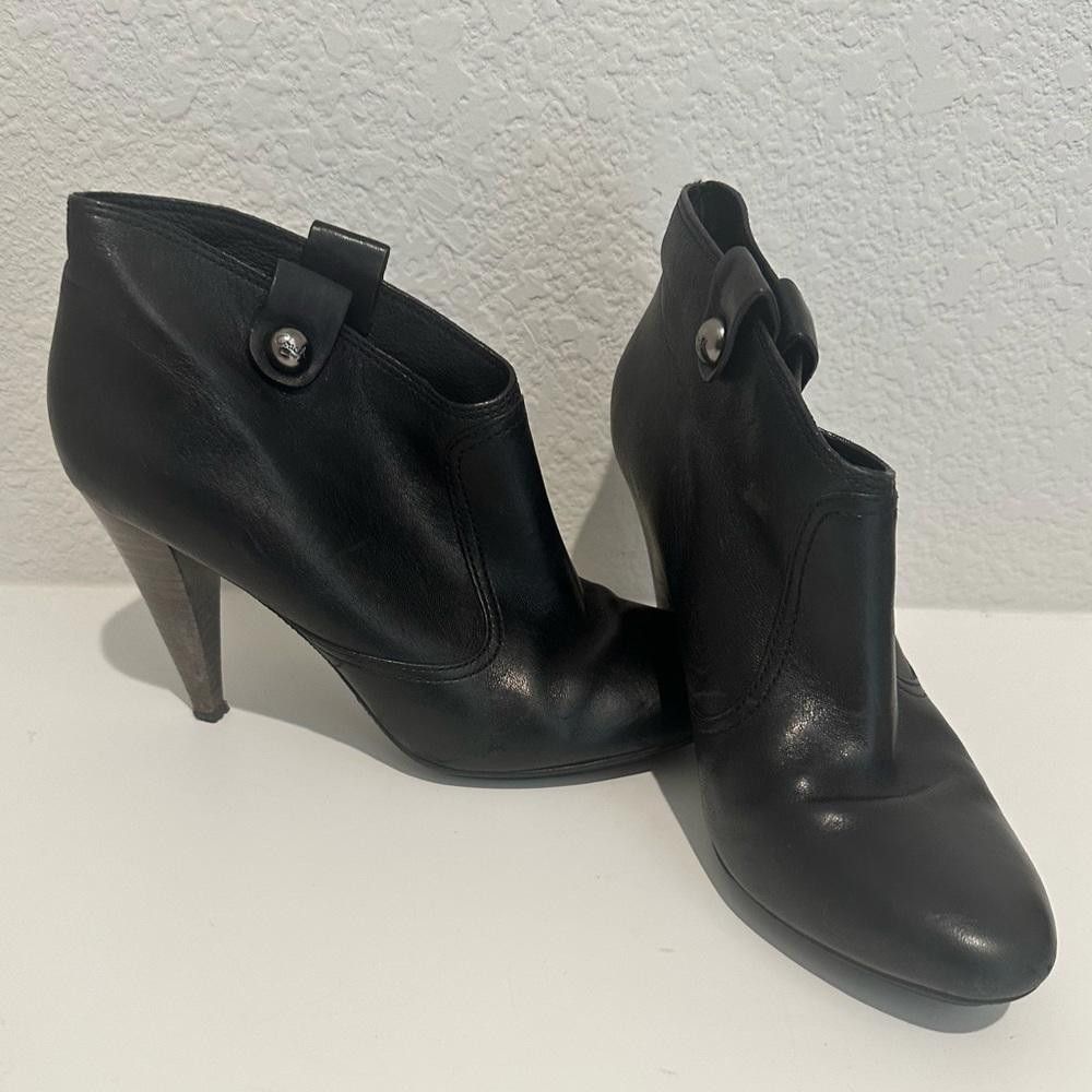Coach COACH Aliza Black Leather Ankle Boot Booties Size 8 Size US 8 / IT 38 - 2 Thumbnail