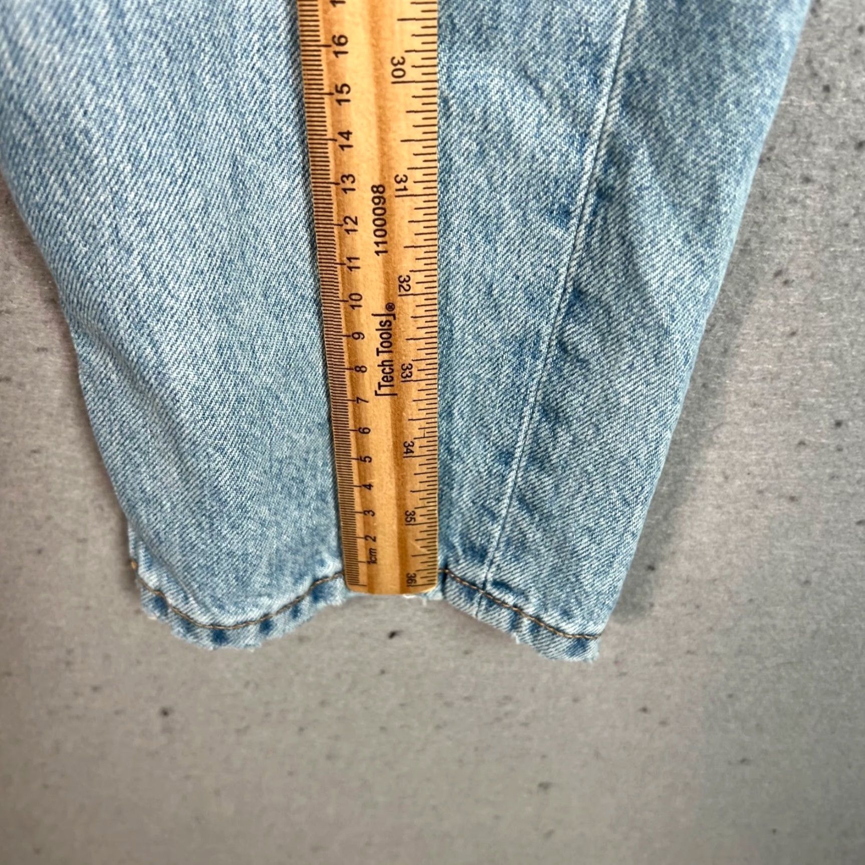 Everlane Everlane Jeans Womens Size 28 High-Waisted Light Wash Boyfriend Cotton Denim 5-Pocket Mens 28 Inseam 26 in Blue Summer Size 28" / US 6 / IT 42 - 6 Thumbnail