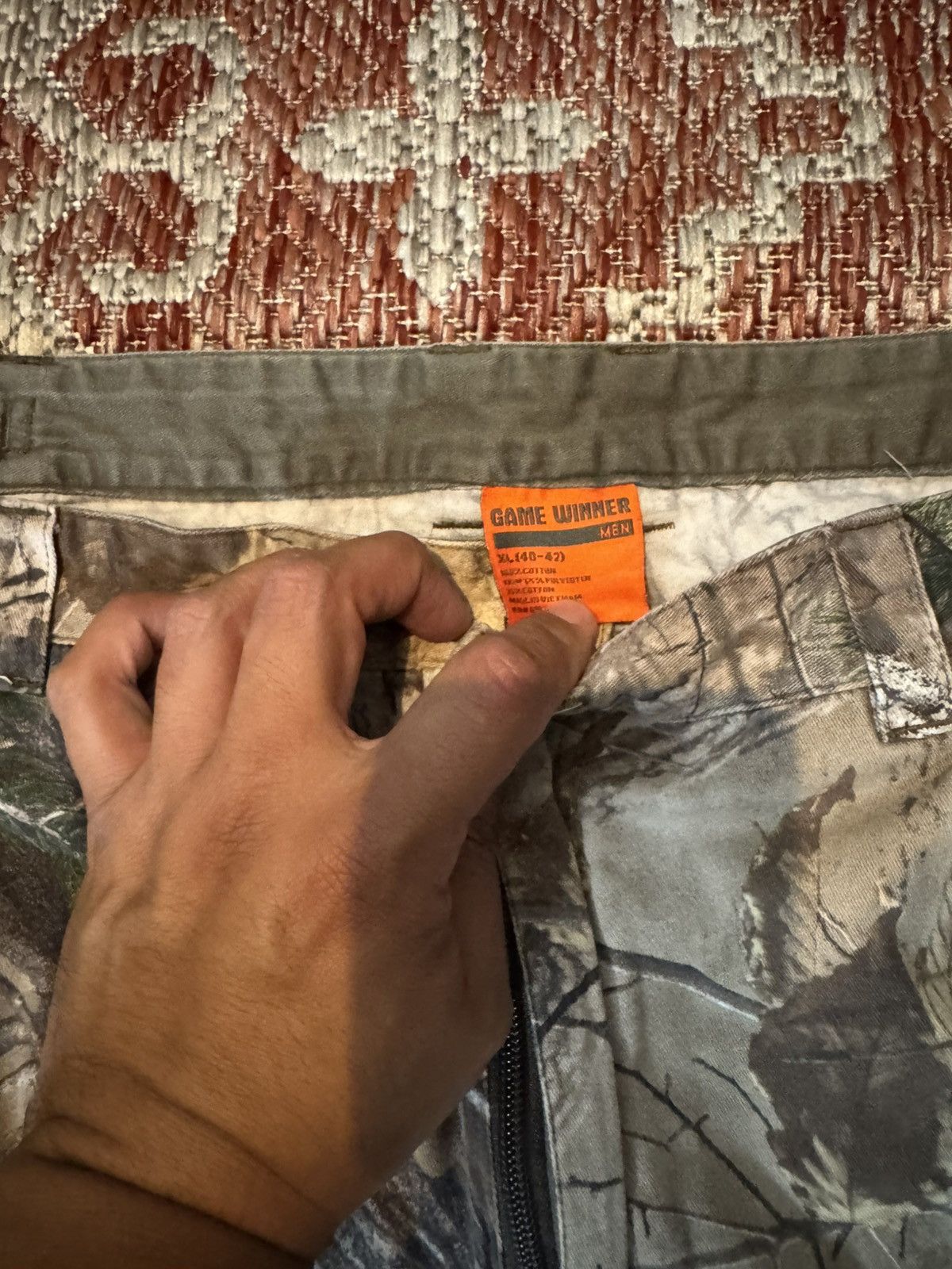Realtree Woodland Camo Cargo Pants Size 38 (missing button) Size US 40 / EU 56 - 3 Thumbnail