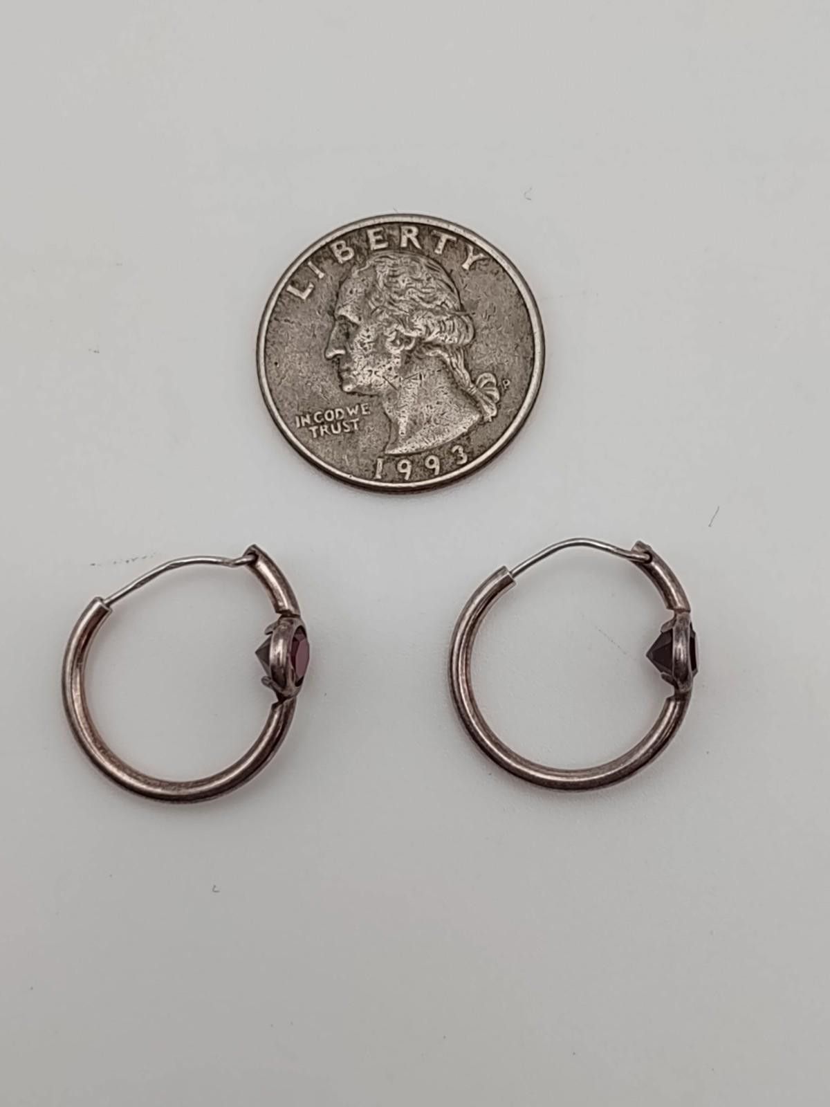 The Unbranded Brand Vintage Silver Tone Hoop Earrings Purple Stone Amethyst Look Size ONE SIZE - 4 Thumbnail