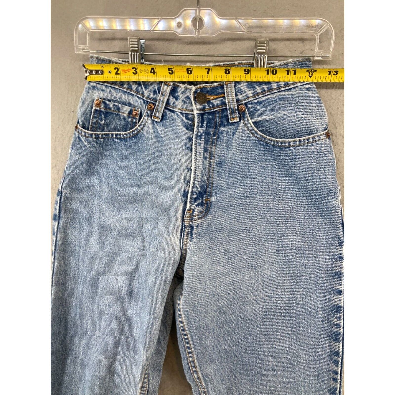 Jordache VINTAGE Jordache Jeans Tapered Womens 5 Medium Blue 90s Pattern: Solid 5-Pocket Denim 28in Inseam Mens/ Womens? Size 27" / US 4 / IT 40 - 2 Thumbnail
