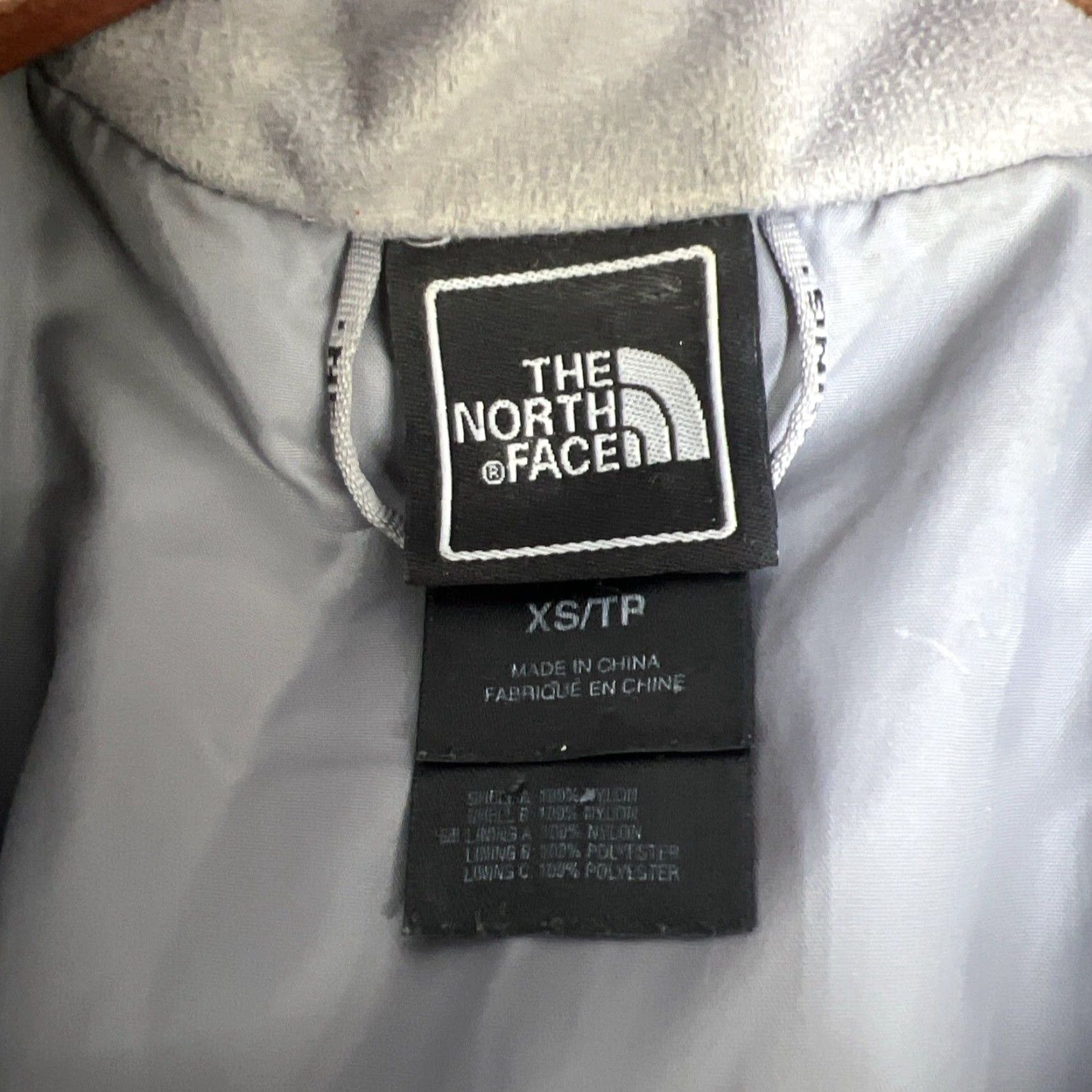 The North Face VINTAGE The North Face Heavy Hooded Jacket Womens XS Purple Outdoor Nylon Coat Size XS / US 0-2 / IT 36-38 - 6 Thumbnail