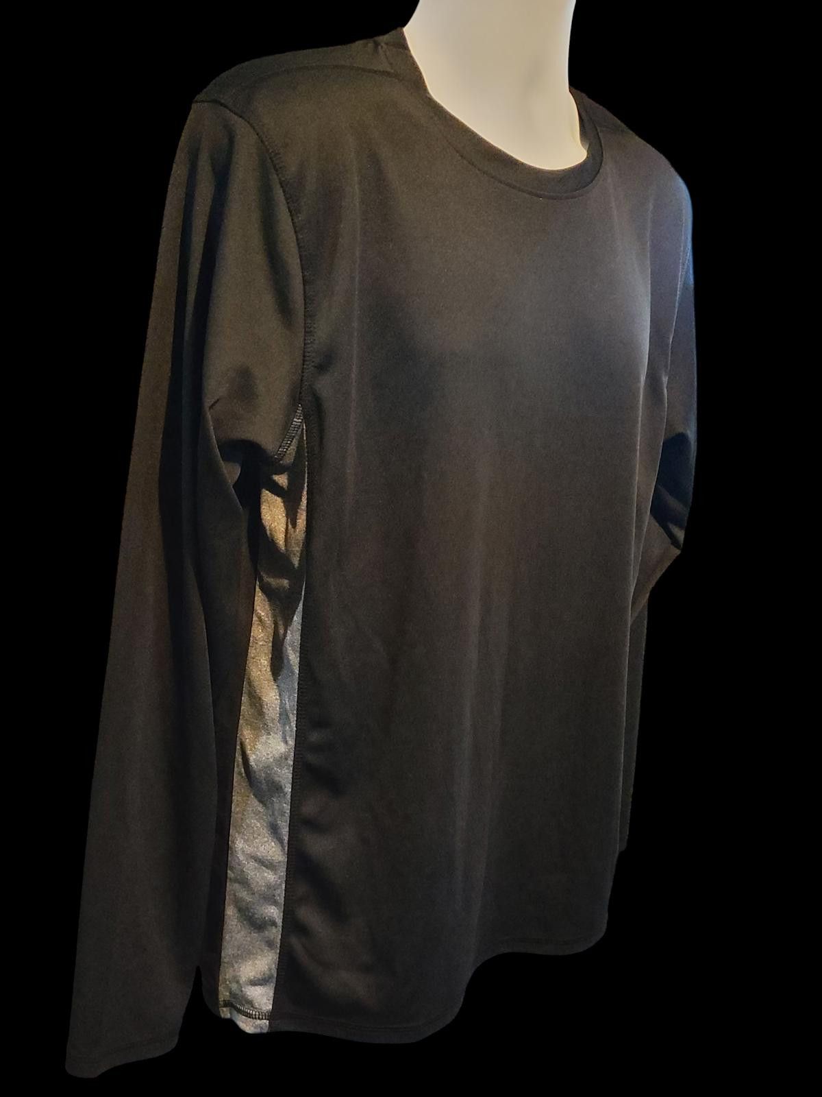 Designer Gametime Men's Long Sleeve Activewear Shirt with Side Stripe Size ONE SIZE - 2 Thumbnail