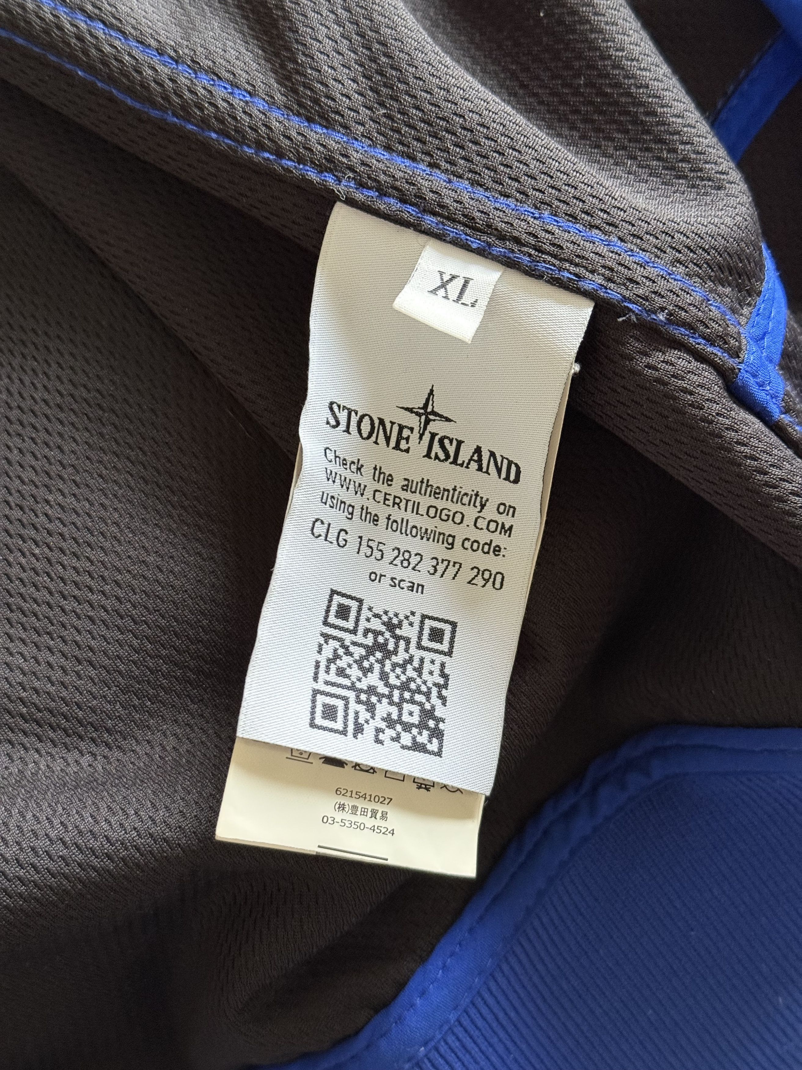 Stone Island Stone Island hooded jacket (Light Soft Shell-R) Size US XL / EU 56 / 4 - 8 Thumbnail