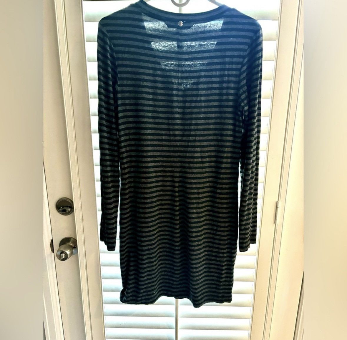 Trina Turk Trina Turk Casual Gray Stripe Dress Size Medium - EUC. Size M / US 6-8 / IT 42-44 - 5 Thumbnail
