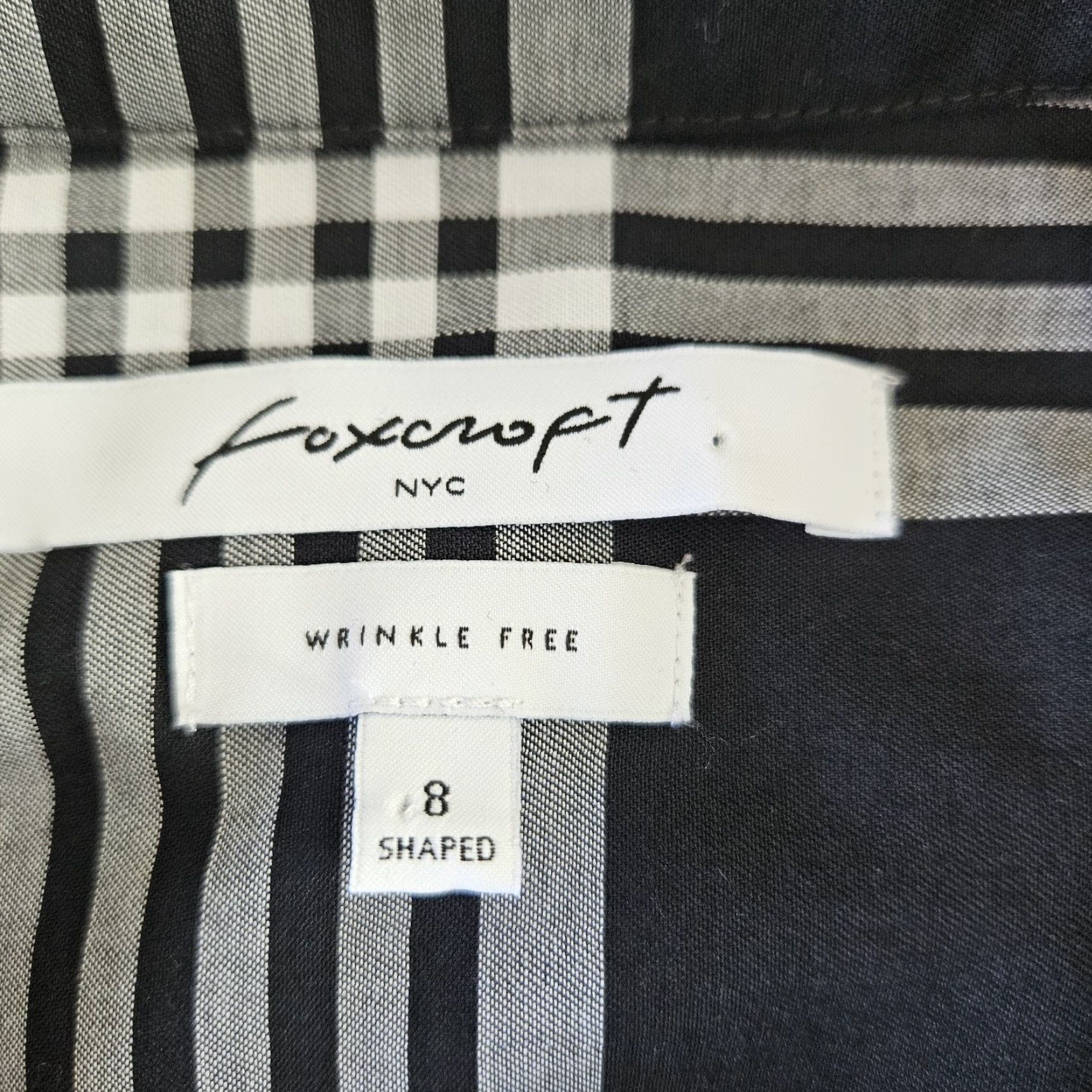 Vintage **Foxcroft Women's Wrinkle-Free Button-Up Top Size 8 Black Plaid** User: Foxcroft Women's Wrinkle-Free Button-Up Top Size 8 Black Plaid Size M / US 6-8 / IT 42-44 - 5 Thumbnail