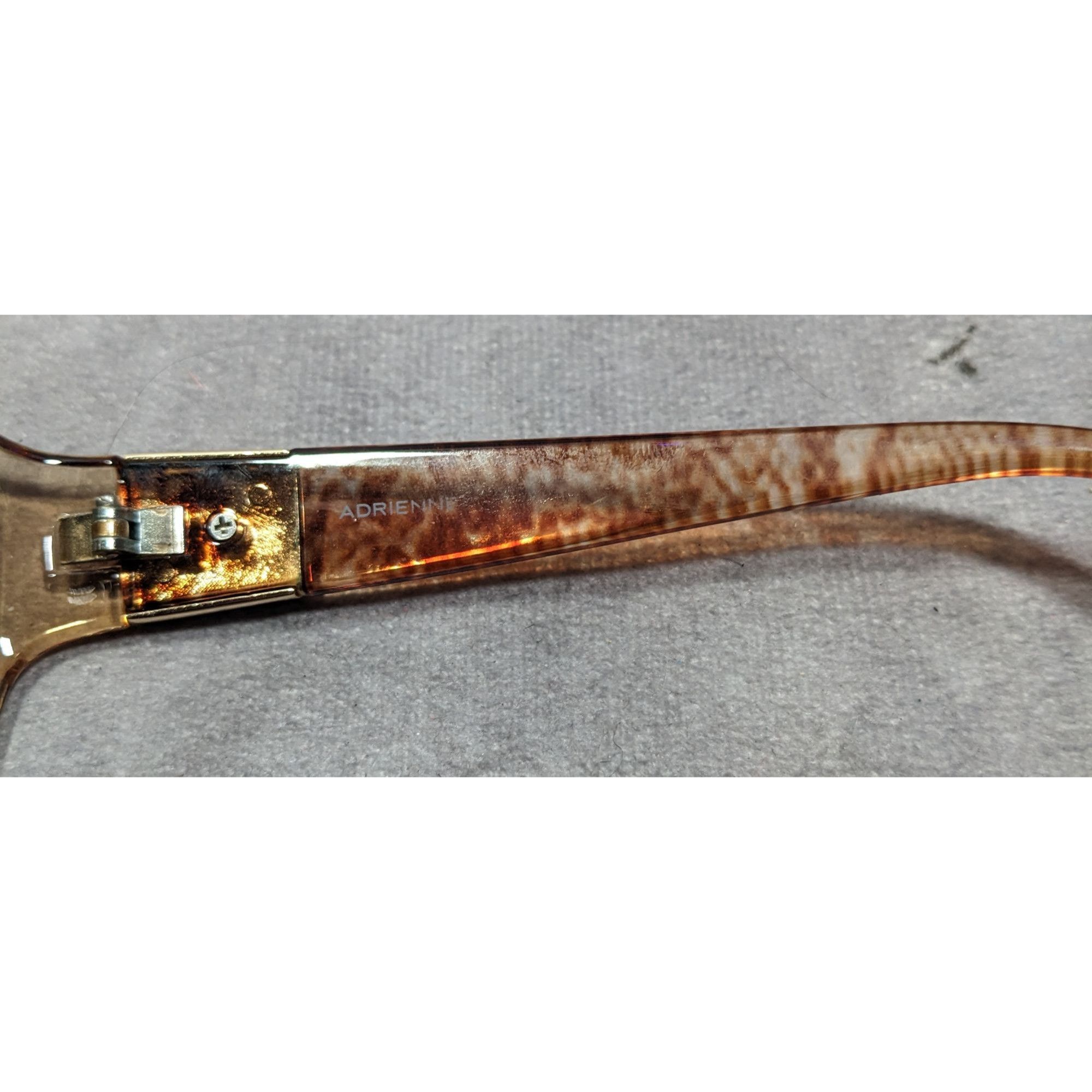 Other Adrienne Vittadini Translucent Speckled Tan Sunglasses Size ONE SIZE - 6 Thumbnail