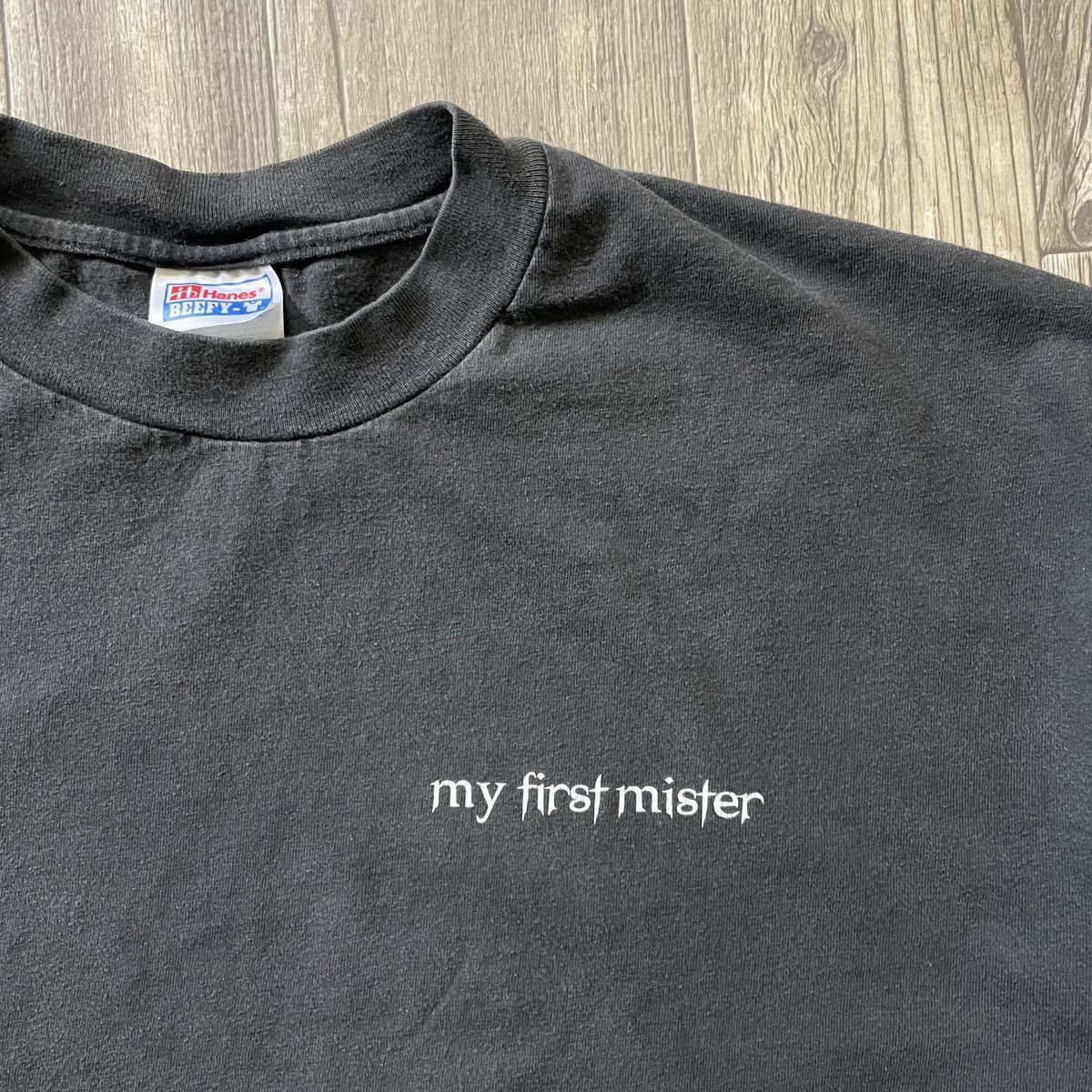 Hanes Vintage 2001 My Favorite Mister Movie Promo Tshirt Size US XL / EU 56 / 4 - 2 Thumbnail