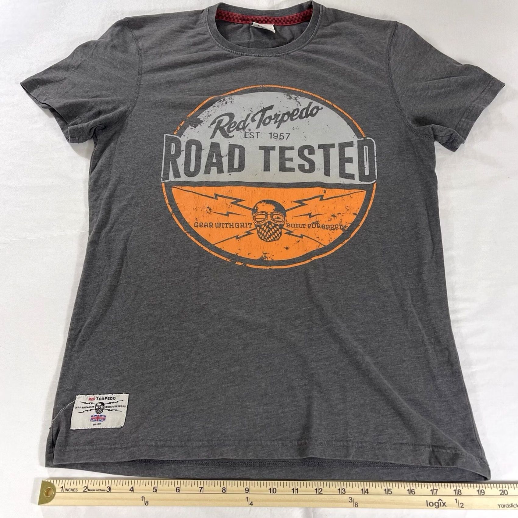 Vintage Red Torpedo T-Shirt Mens Sz M ROAD TESTED Gray Skull Logo Graphic Street Gear Geared Blightly 90s Vintage Theme Boys Mens Size US M / EU 48-50 / 2 - 6 Thumbnail