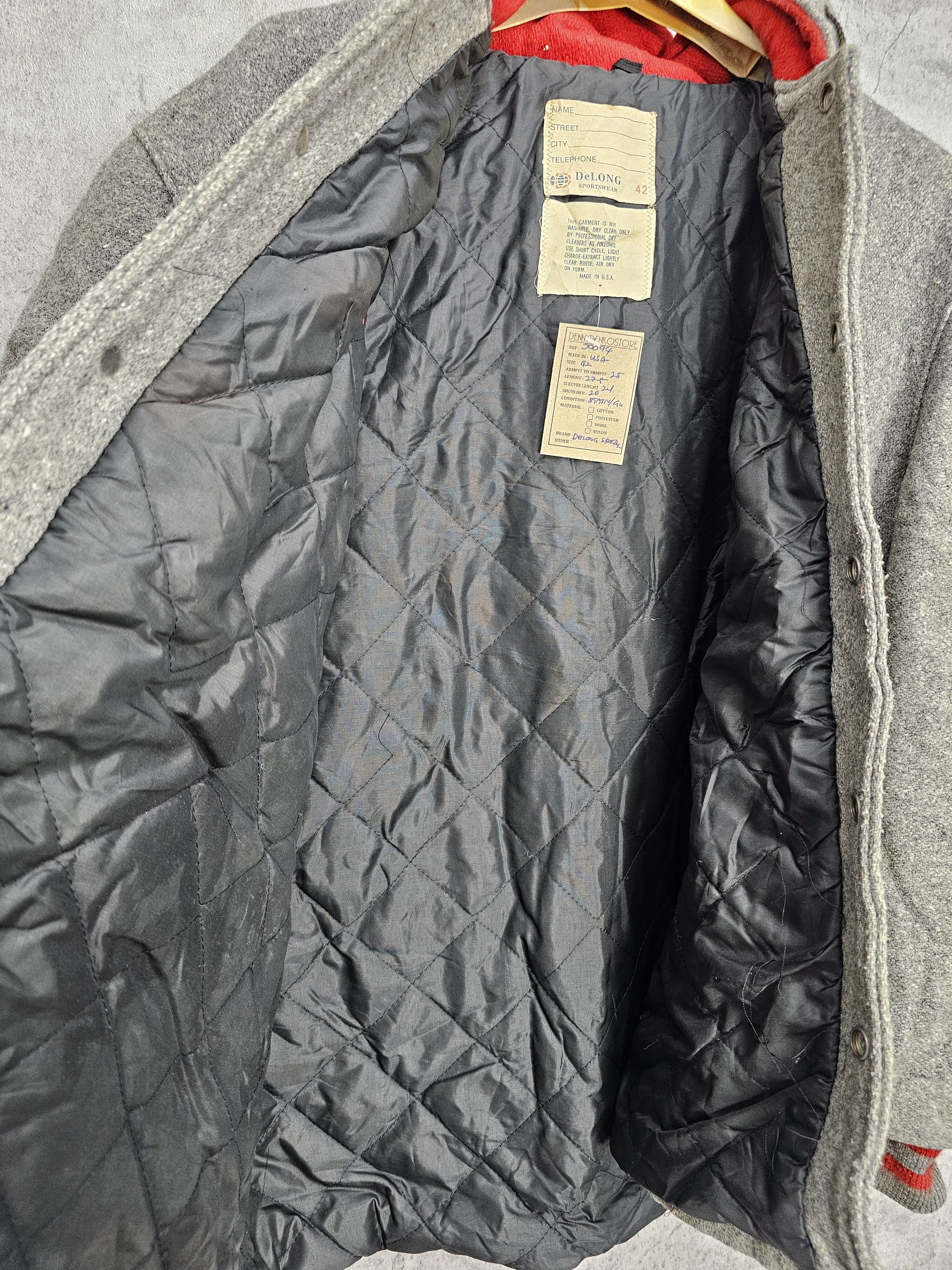 Delong Vtg 80's DeLONG Sportwear Wool Leather Varsiti Jacket J0094 Size US M / EU 48-50 / 2 - 13 Thumbnail