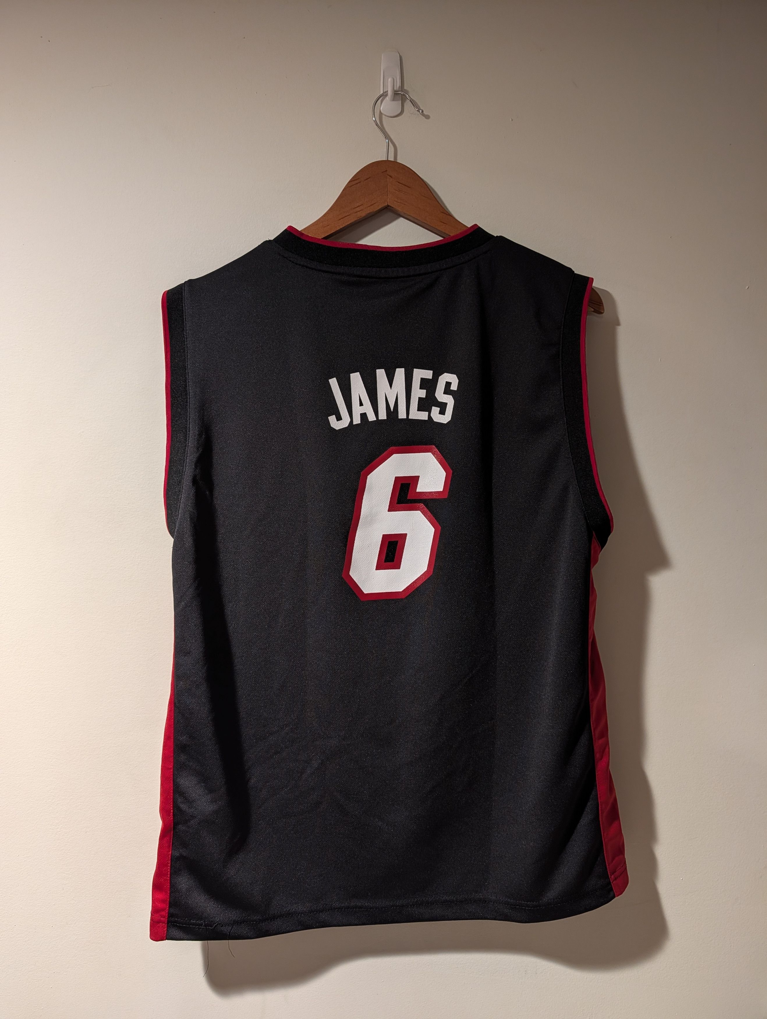 NBA Adidas LeBron James Miami Heat Basketball Jersey Black NBA Size US XL / EU 56 / 4 - 7 Thumbnail