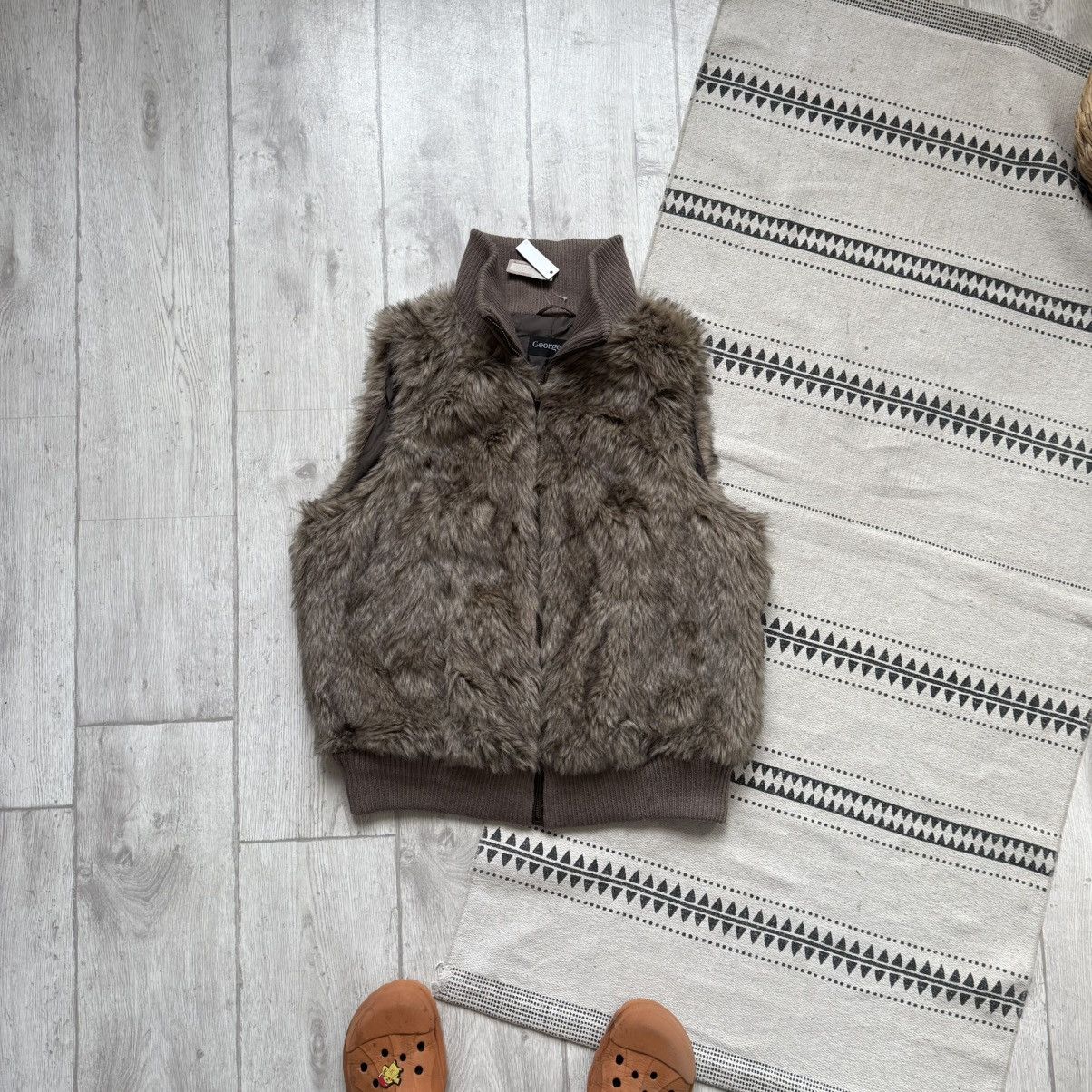 Beauty Beast Japanese Vintage 2000s Faux Fur Vest Avant-garde Size XL / US 12-14 / IT 48-50 - 1 Thumbnail