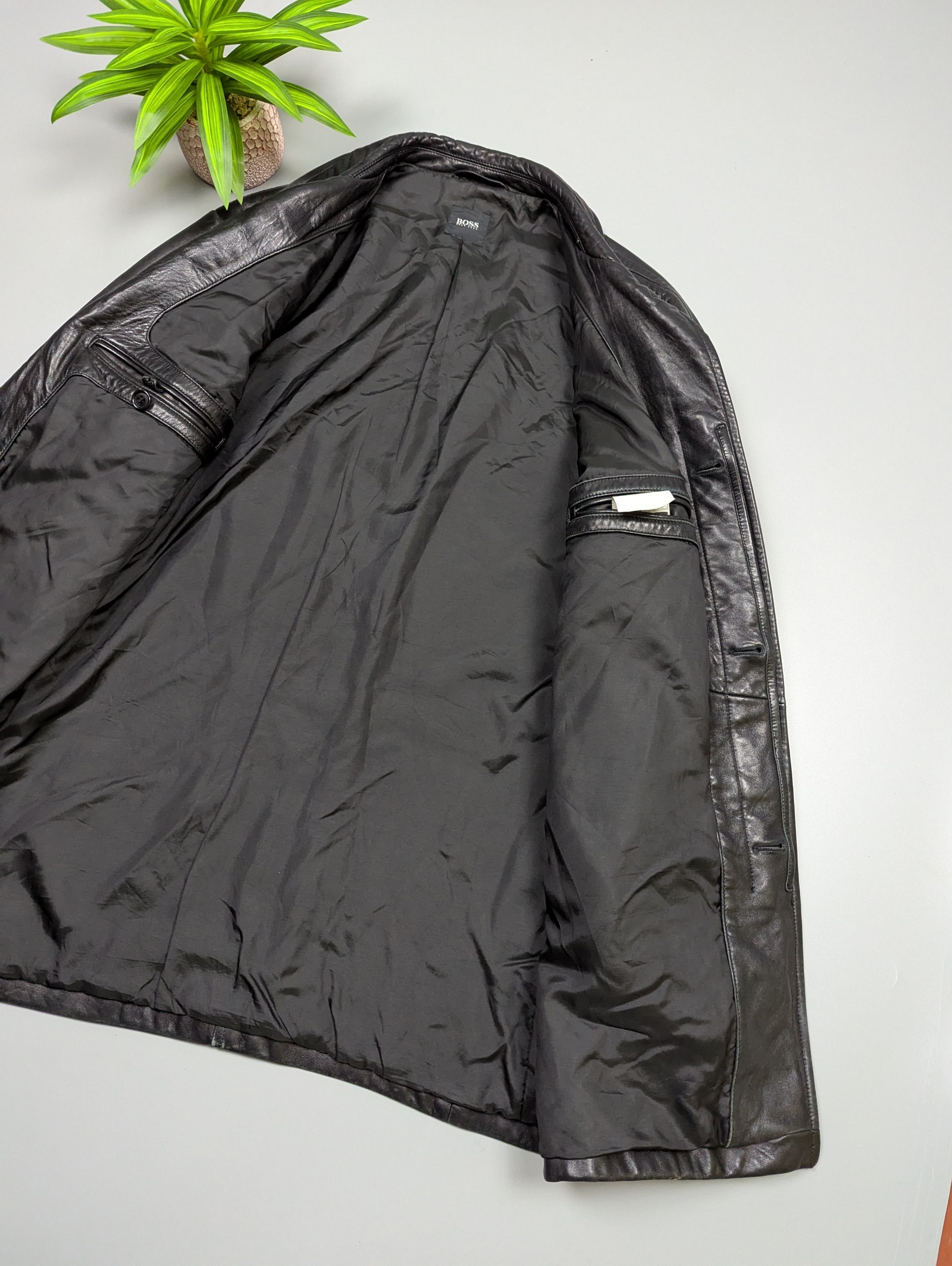 Hugo Boss VTG Hugo Boss Black Leather Jacket Coat L/XL Size US L / EU 52-54 / 3 - 6 Thumbnail