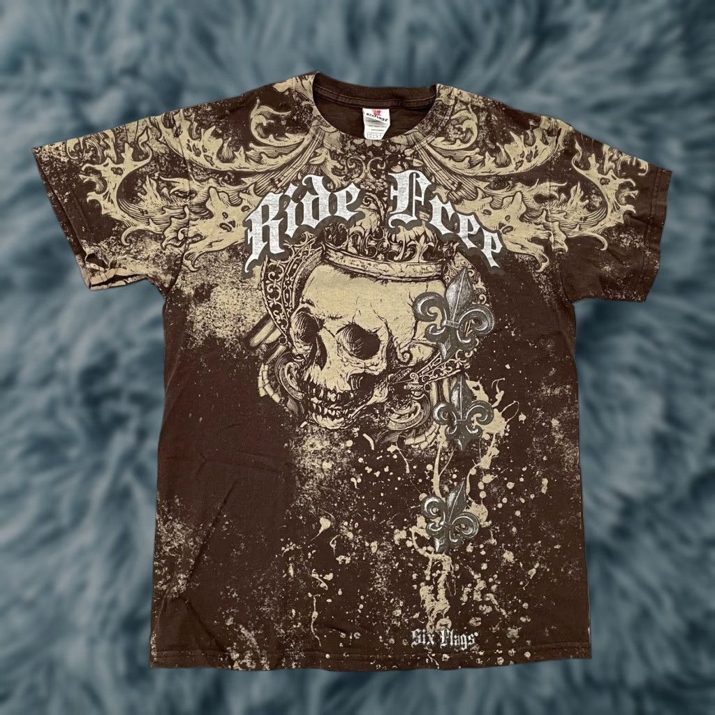 Vintage Six Flags Shirt Adult Medium Brown Six Flags Theme Park Skull Graphic T-Shirt Mens M Brown Amusement Park 90s Skull Theme Comics Mens Size US M / EU 48-50 / 2 - 1 Thumbnail