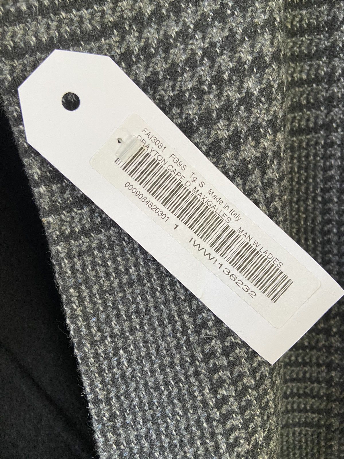 Loro Piana Loro Piana Baby Cashmere Houndstooth Print Cape Size S / US 4 / IT 40 - 14 Thumbnail