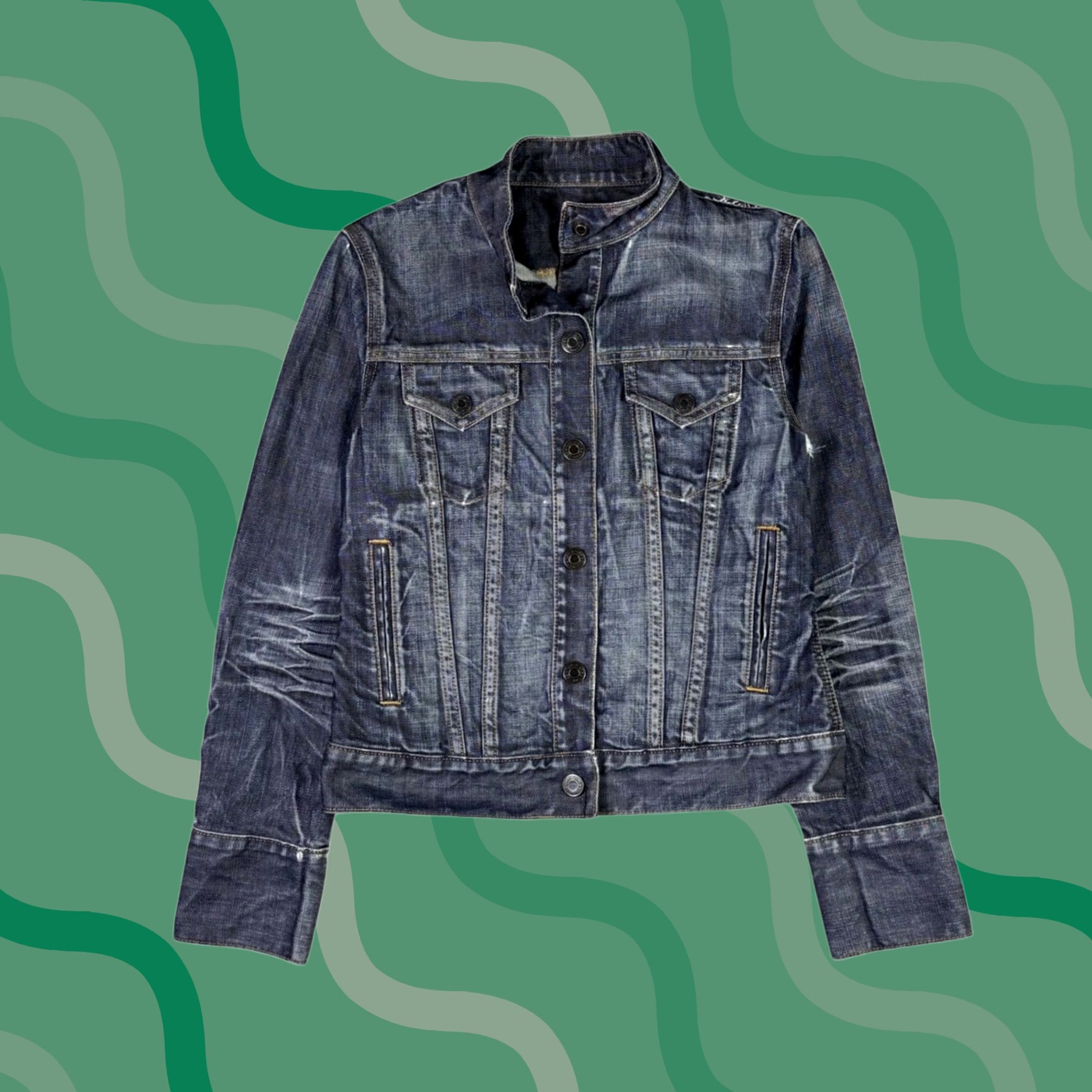 Gap Gap Denim Jacket Womens XS Dark Wash Distressed Trucker Jean Jacket Blue Y2K Denim Jacket Womens XS Blue Distressed Jeans Jacket Short Jacket Button Size 26" / US 2 / IT 38 - 1 Thumbnail