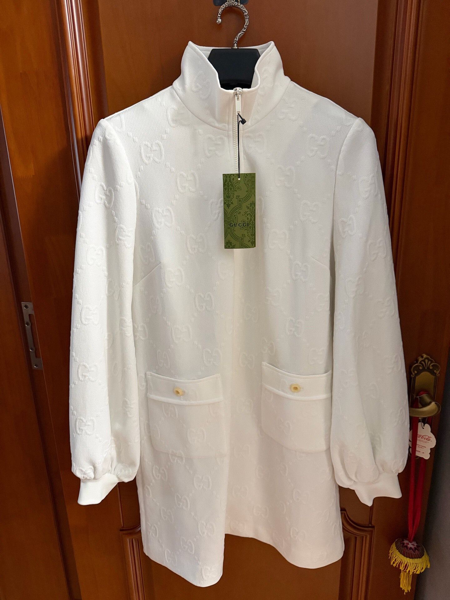 Gucci Gucci White Logo Embroidered Long-Sleeve Dress Size M / US 6-8 / IT 42-44 - 1 Thumbnail