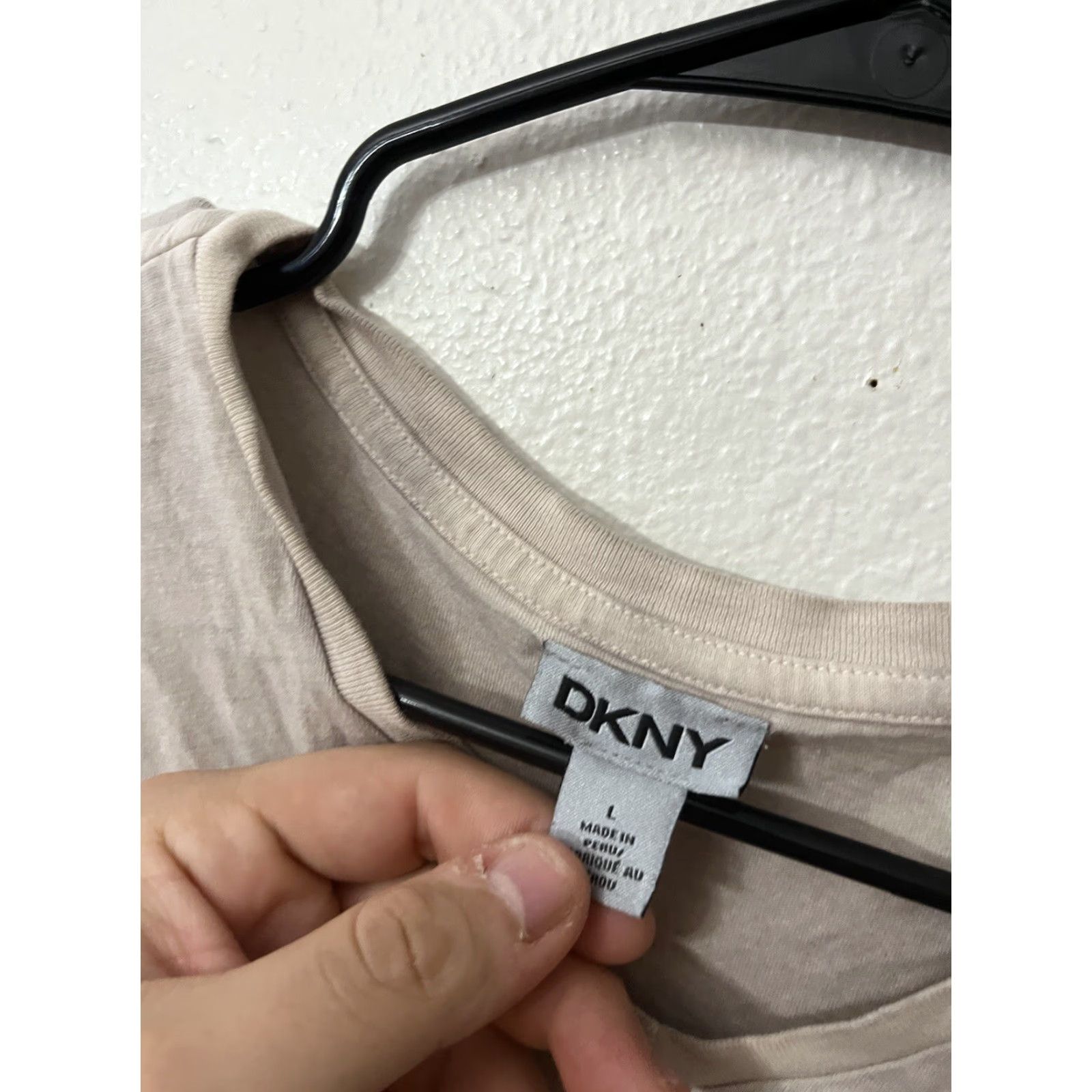 DKNY DKNY Men's Pocket Tee Beige Striped T-Shirt Size L Size US L / EU 52-54 / 3 - 4 Thumbnail