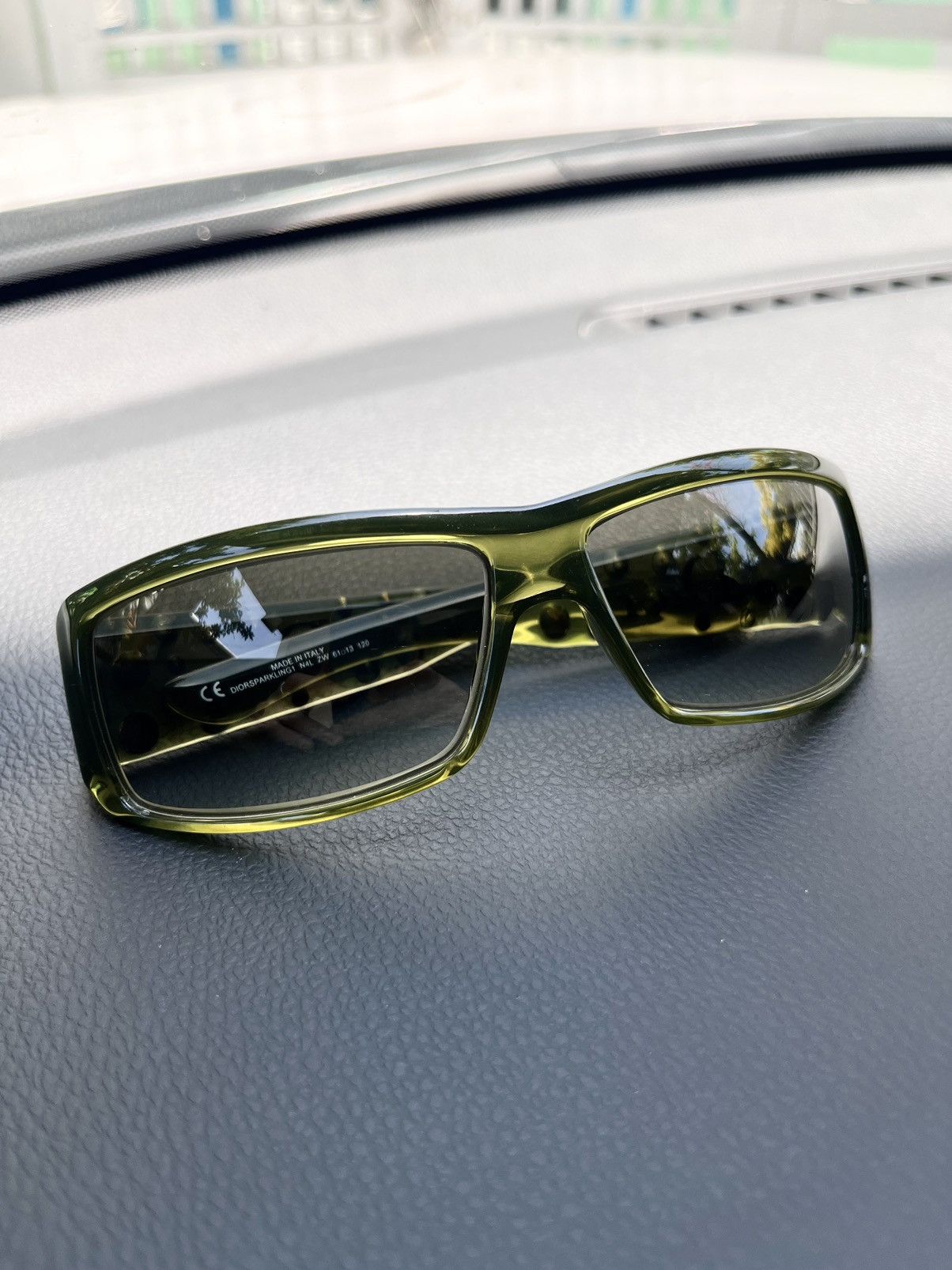 Dior 2002 DIOR John Galliano Sparkling Sunglasses Size 32 - 3 Thumbnail