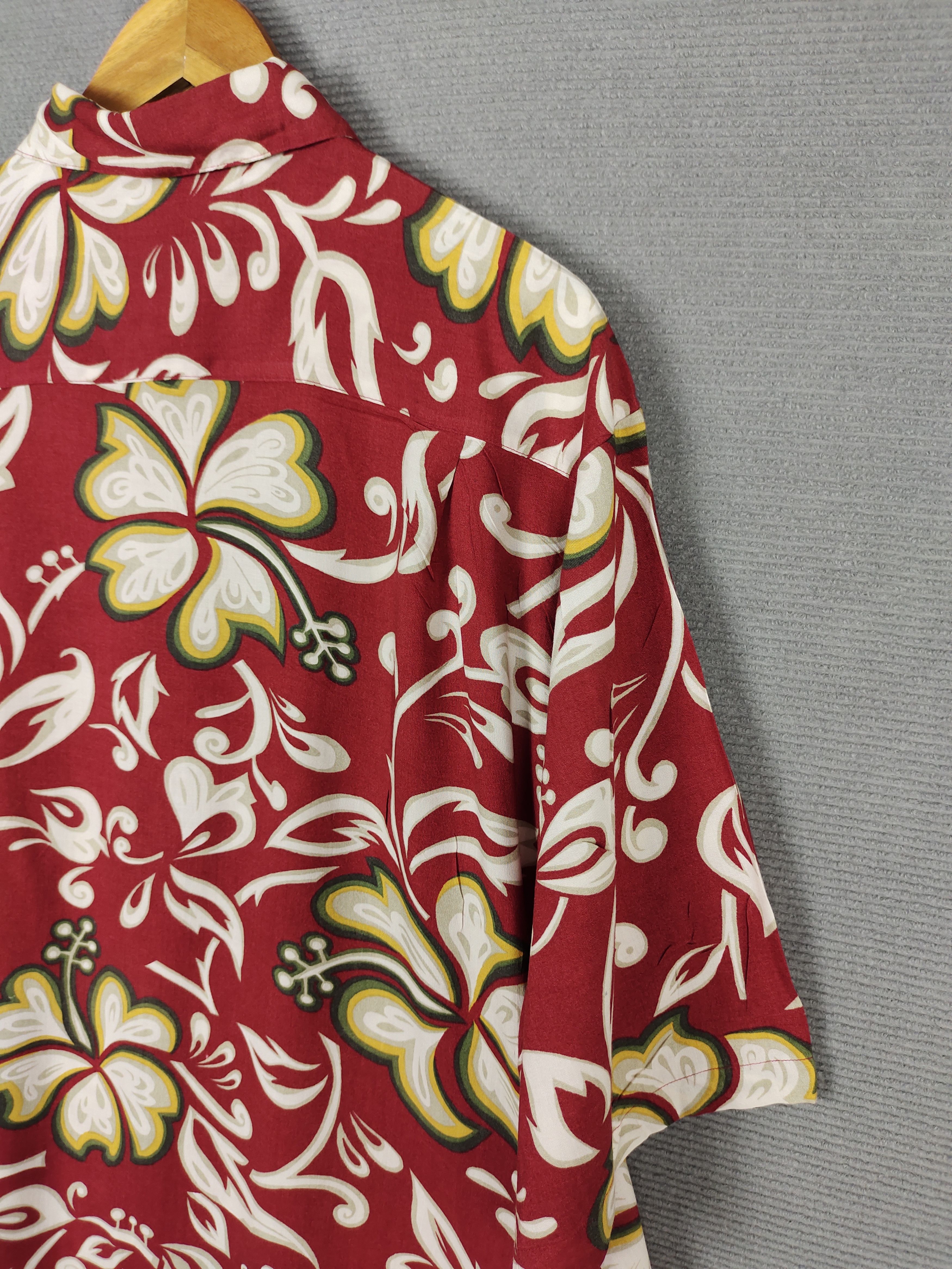 Hysteric Glamour 1990s Hana Bay Flower Printed Rayon Hawaiian Shirt Size US L / EU 52-54 / 3 - 10 Thumbnail