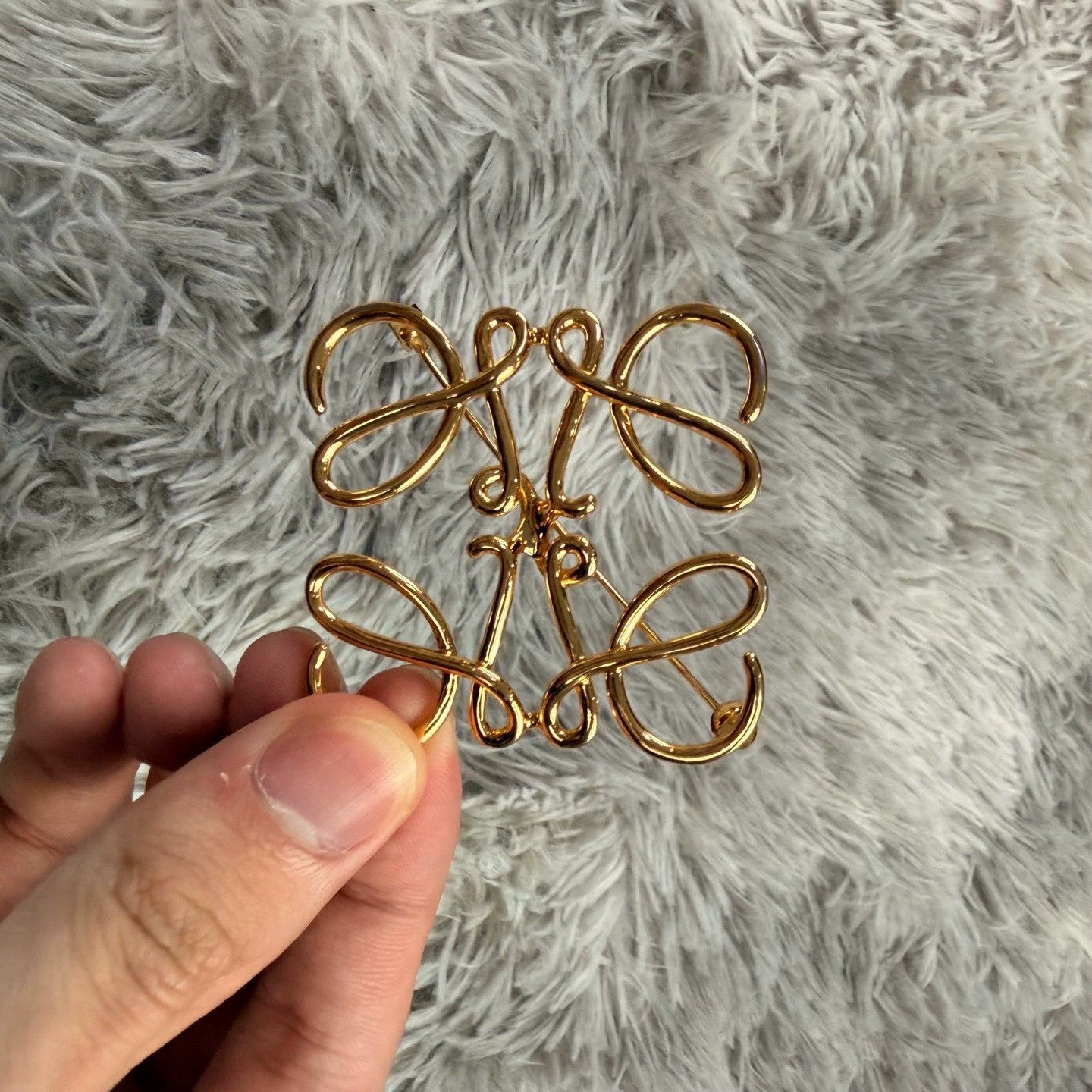 Loewe loewe brass formal suit brooch Size ONE SIZE - 4 Thumbnail