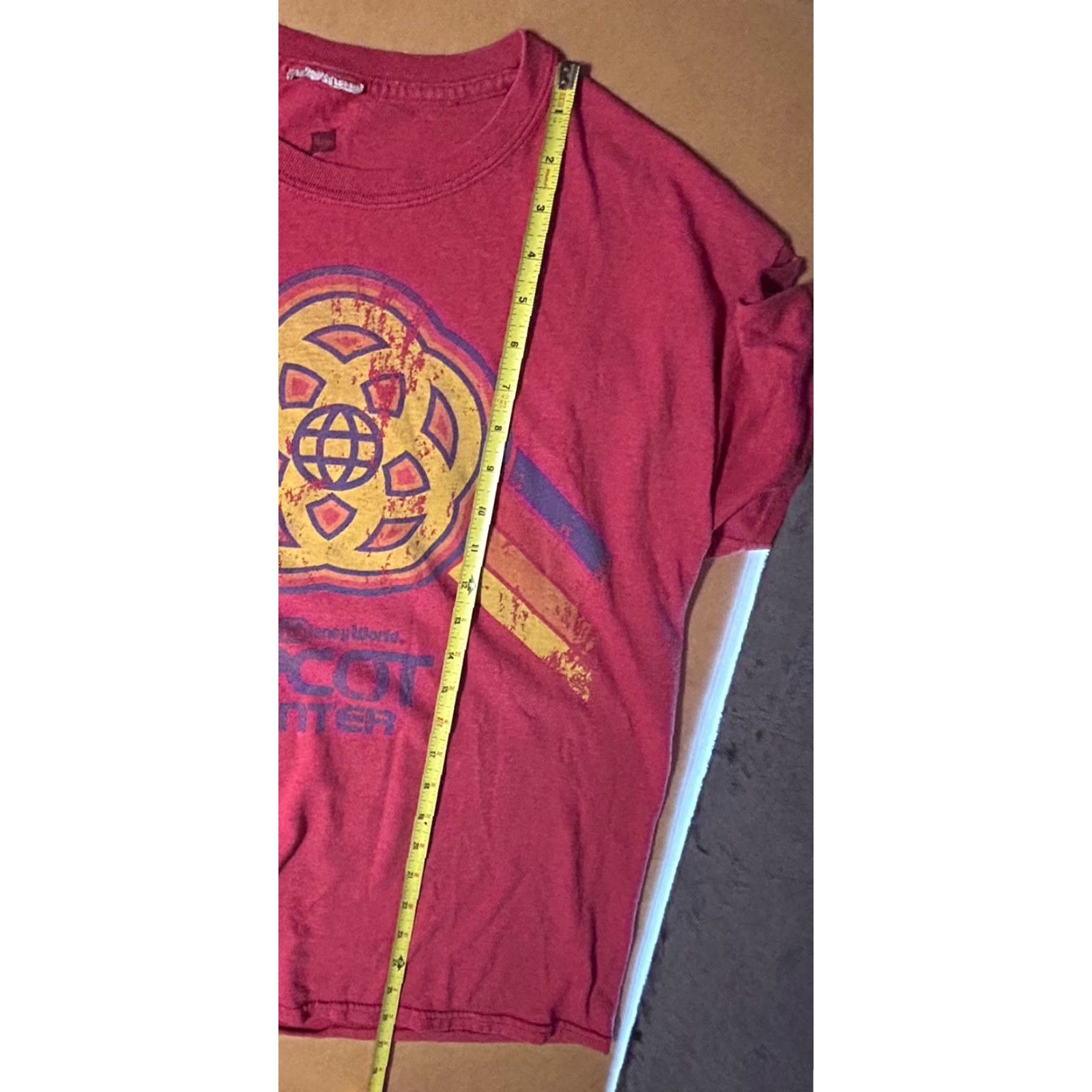 Disney Disney Epcot Center Shirt Men L Red Short Sleeve Hanes Size US L / EU 52-54 / 3 - 5 Thumbnail