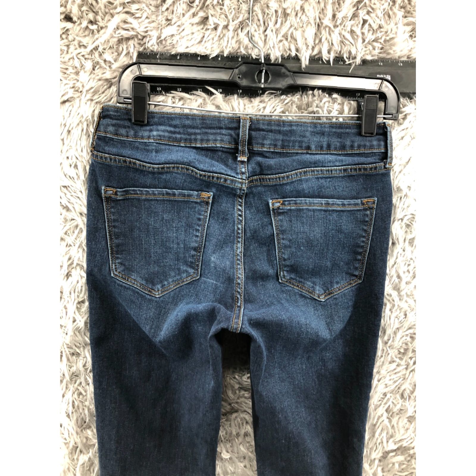 Old Navy Old Navy Skinny Jeans Size 6 Short Womens Blue Denim Regular Rise 5-Pocket Style Slim Size 28" / US 6 / IT 42 - 6 Thumbnail