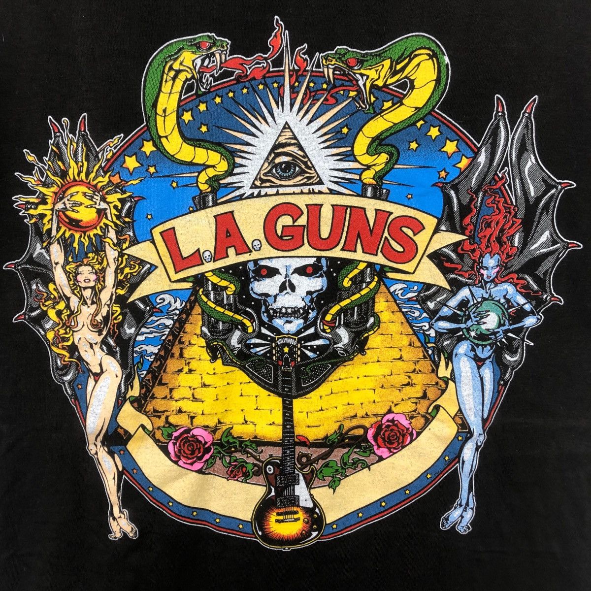 Band Tees Vintage 1991 LA GUNS Hollywood Vampires Tour Tee Shirt Size US L / EU 52-54 / 3 - 3 Thumbnail