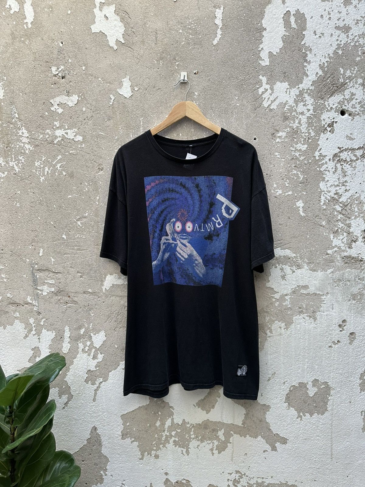 Primitive × Vintage 2000's Primitive Pop Art Seditionaries XXL Tees Size US XXL / EU 58 / 5 - 1 Thumbnail