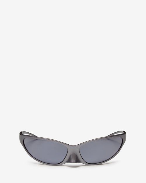 Balenciaga o1tr1nto0526 Size: OS / 4G Cat Sunglasses in Silverlic Grey Size ONE SIZE - 1 Preview