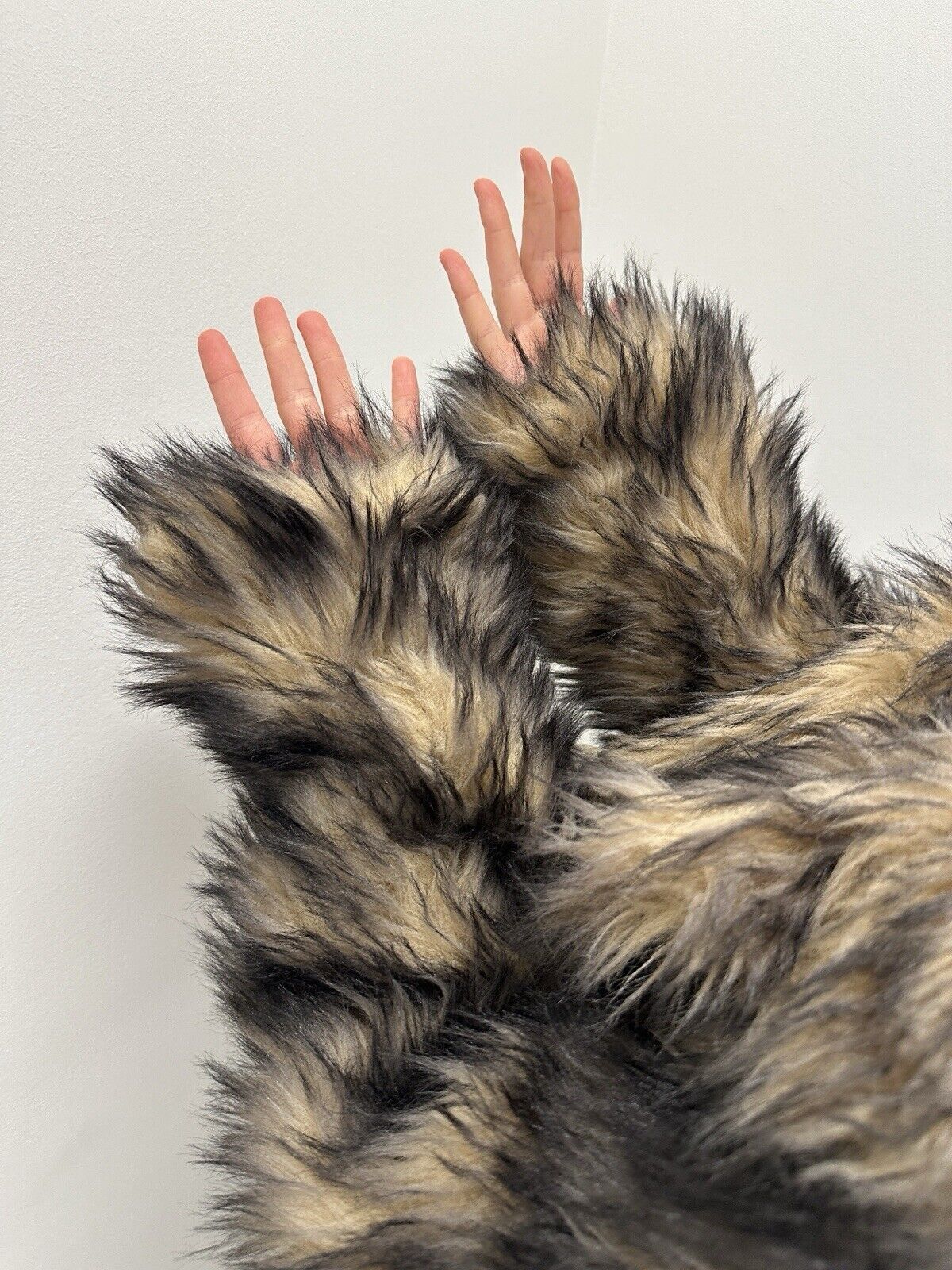 H&M × Paco Rabanne Paco Rabane H&M Faux Fuzzy Fur Long Coat Rare Size S / US 4 / IT 40 - 12 Thumbnail