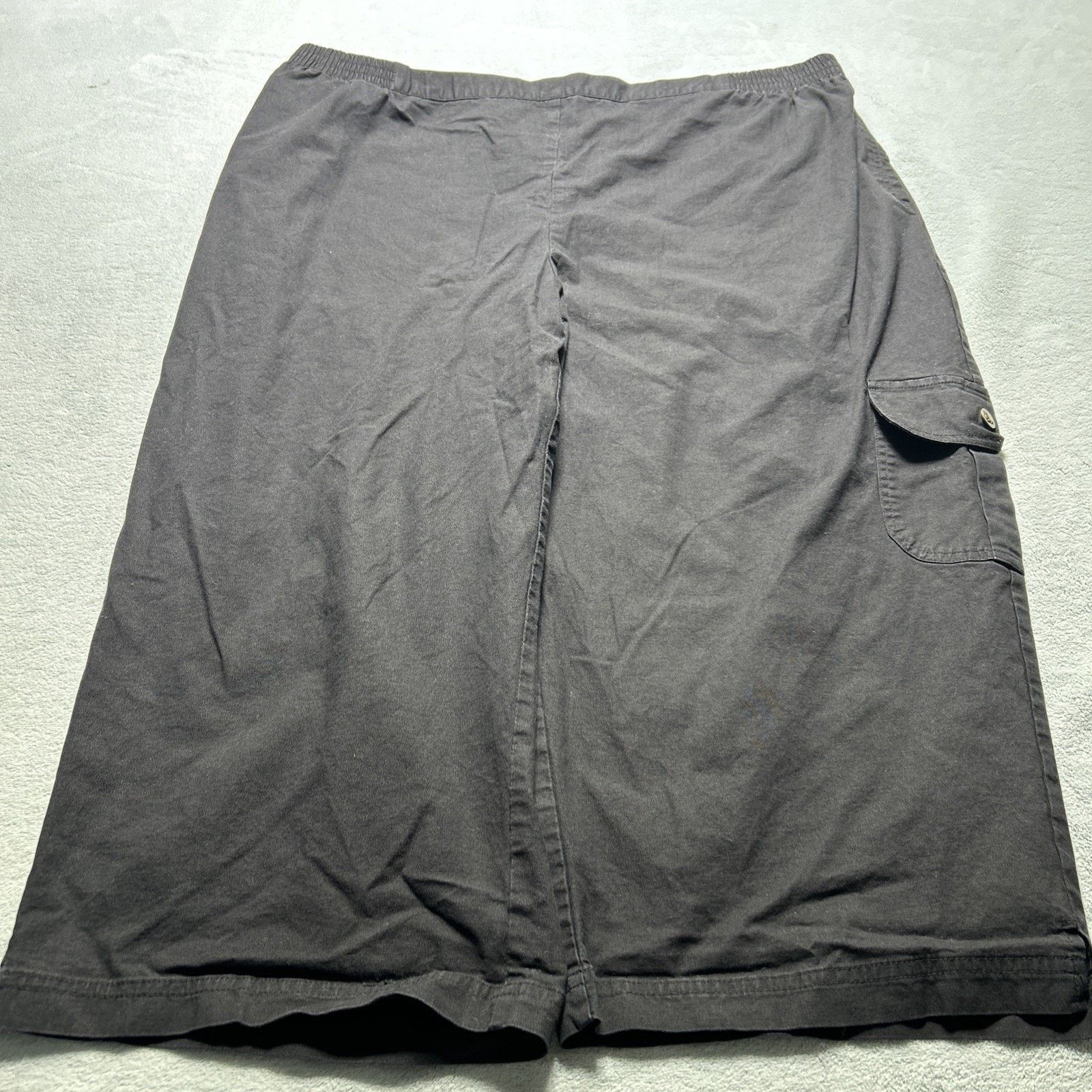 Wrangler Y2K 2000s Beyond Baggy Crop Cargo Pants Womens 22 40x20 Wide Size 42" / US 20 - 1 Thumbnail