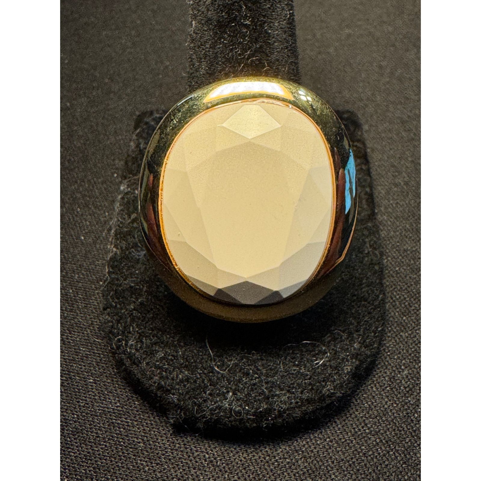 Kenneth Jay Lane Kenneth J Lane World Capital Statement Ring Cabochon Size 8 Size ONE SIZE - 1 Thumbnail